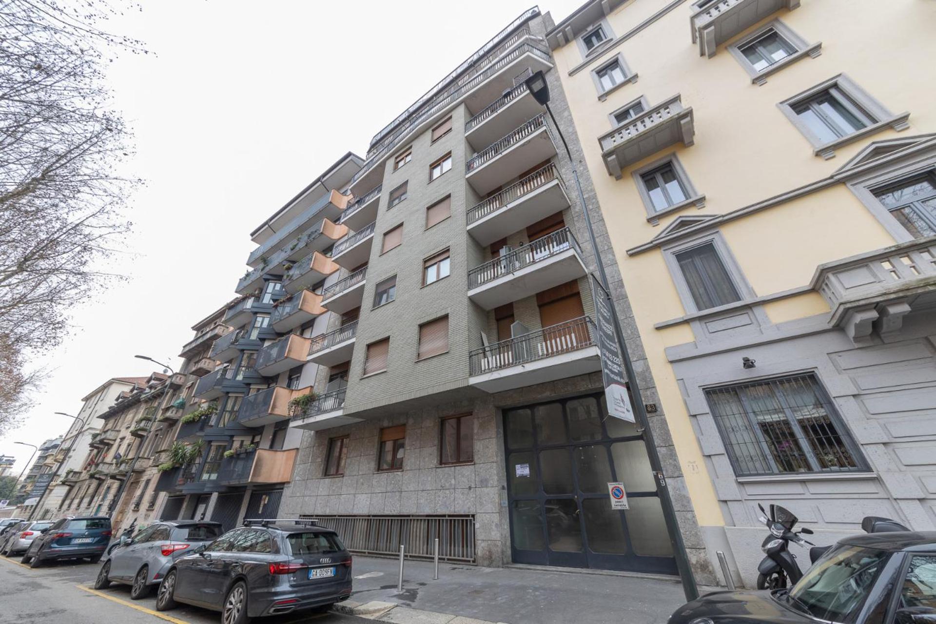 Modern and Comfortable Apartment in Cenisio Area