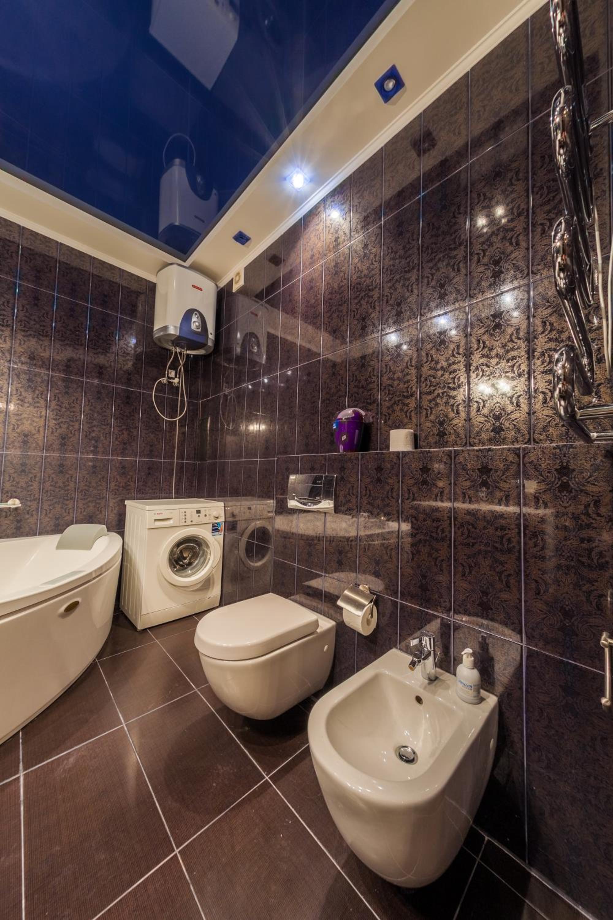 Botanic Towers опалення та світло цілодобово