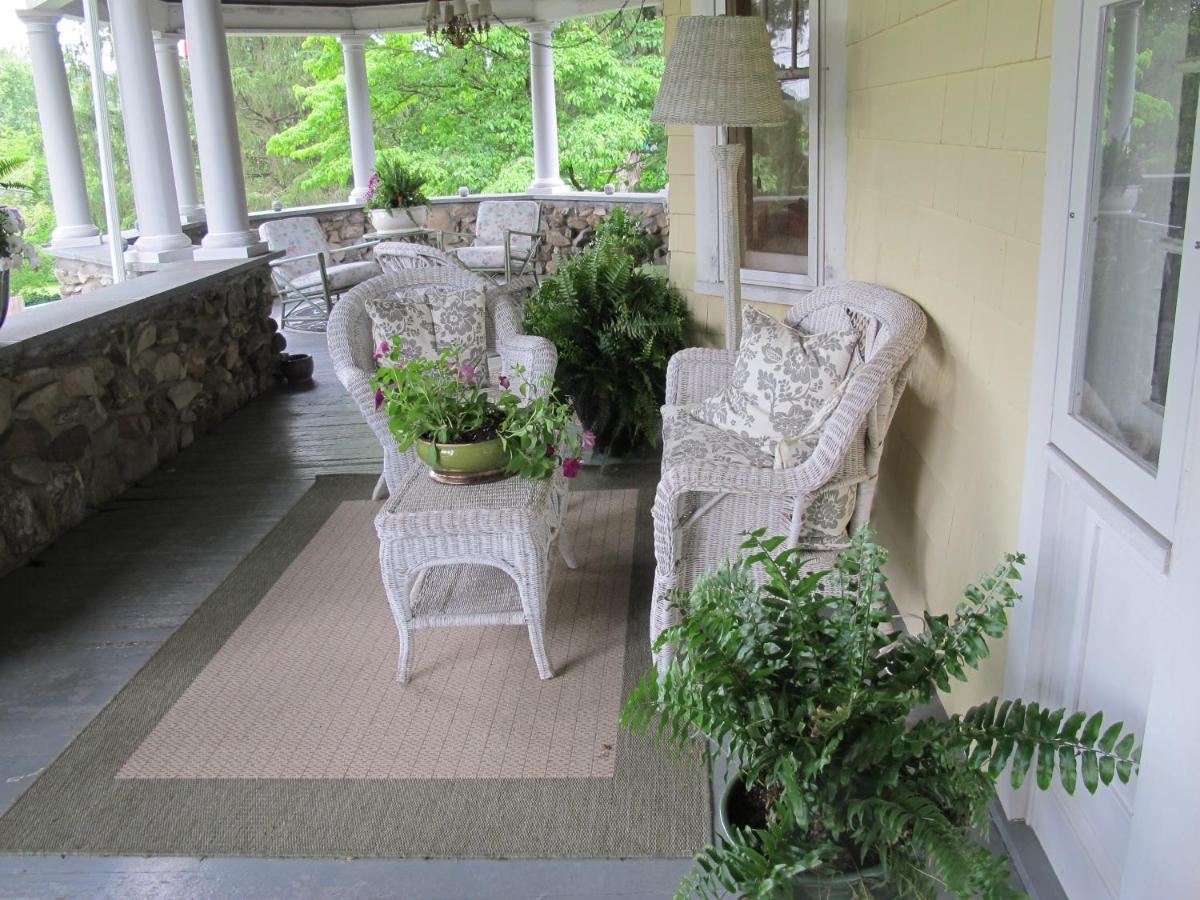 Hilltop House Bed Breakfast - Property Image 18
