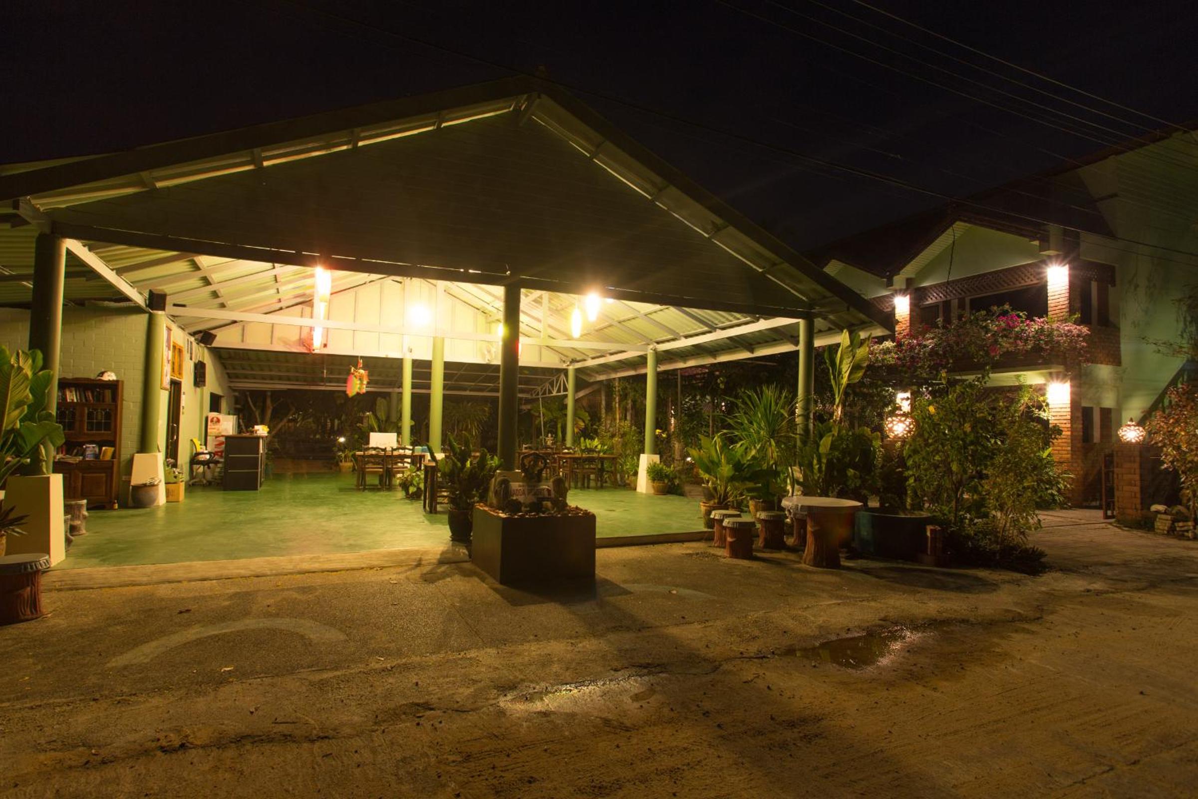 Ladda Resort