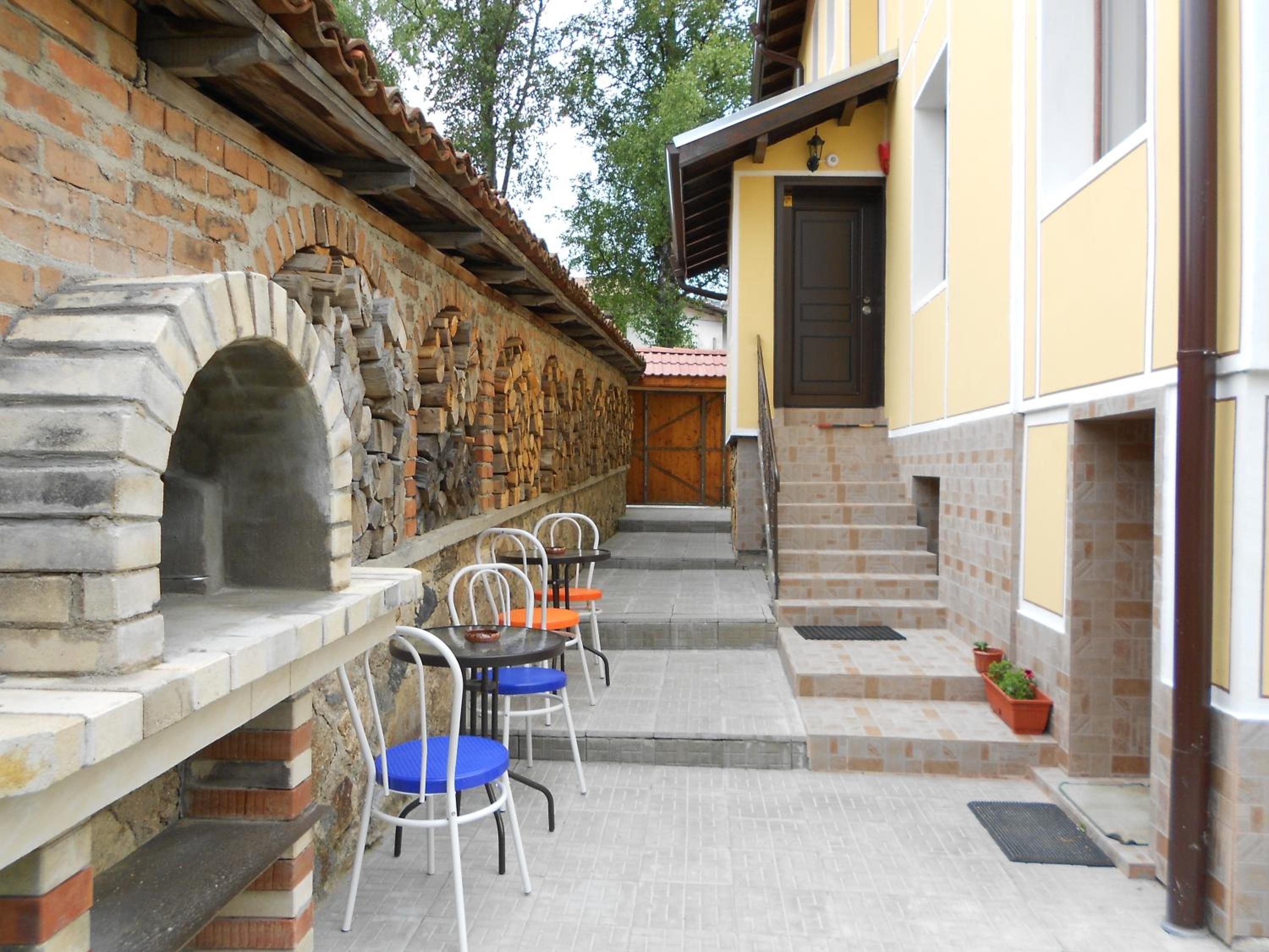 Guest House Tsenovi