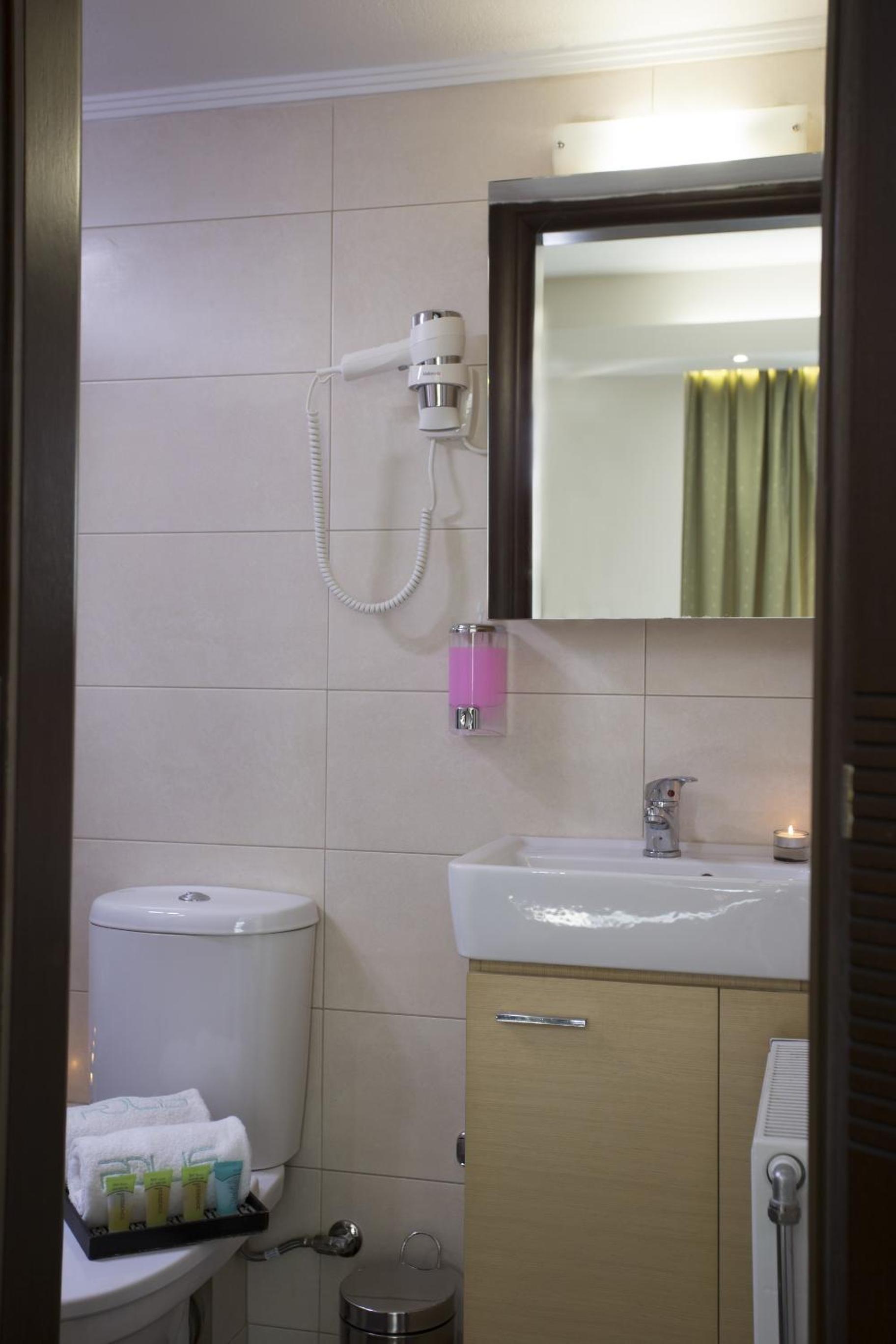 Polis Apartments