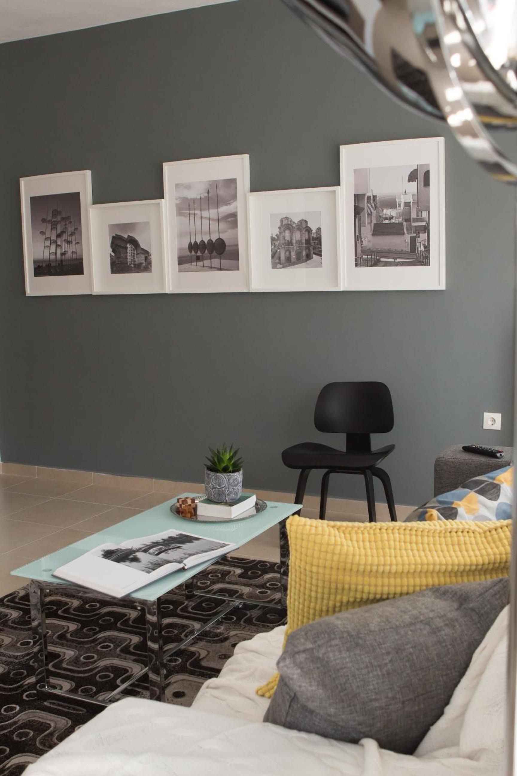 Polis Apartments