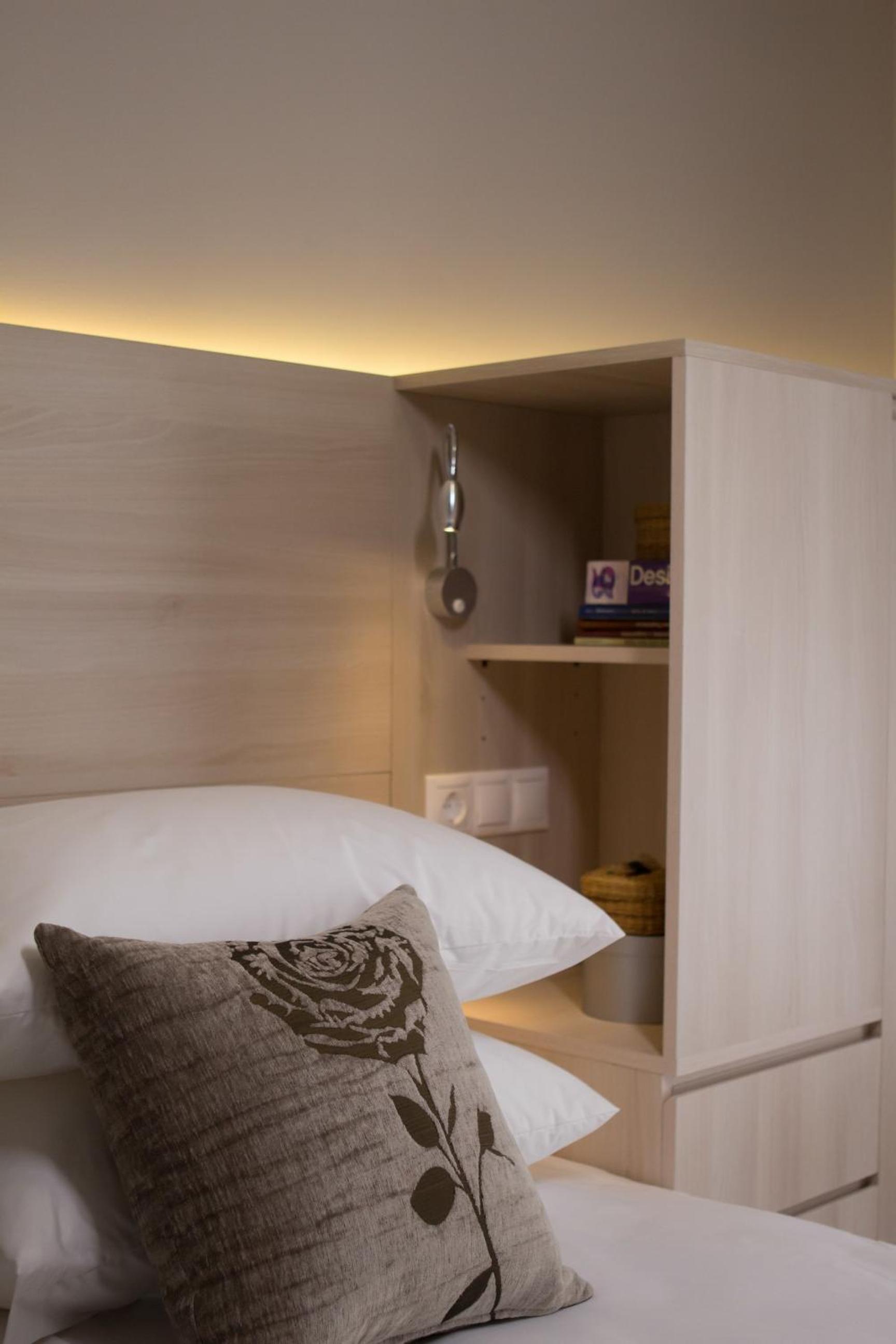 Polis Apartments