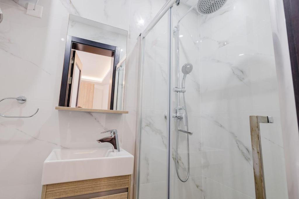 Seabreeze Apartments flat 4 by Homely Malta! photo 5