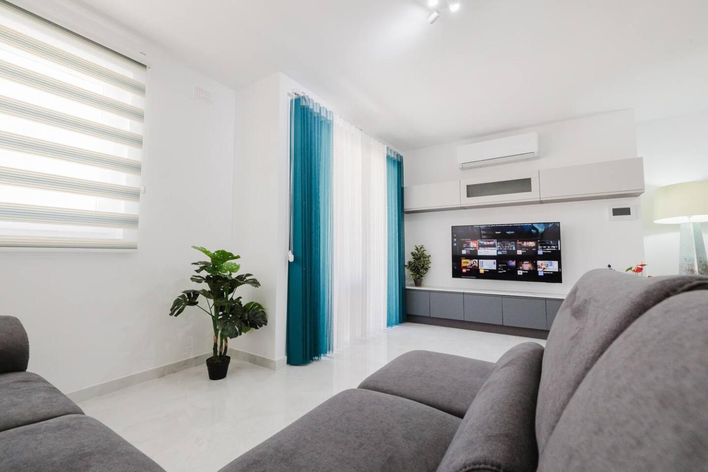 Ruby Residence fl8 by Homely Malta!