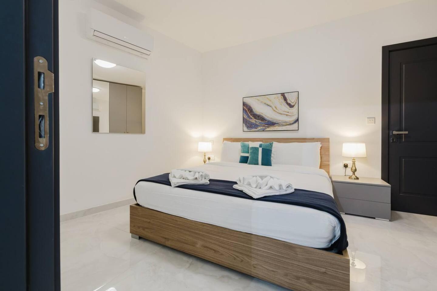 Ruby Residence fl8 by Homely Malta!