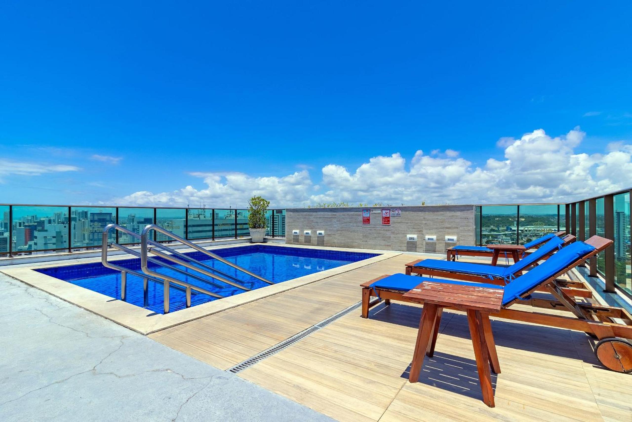 Homes Stay #2306 - Ideal location in Carpediem