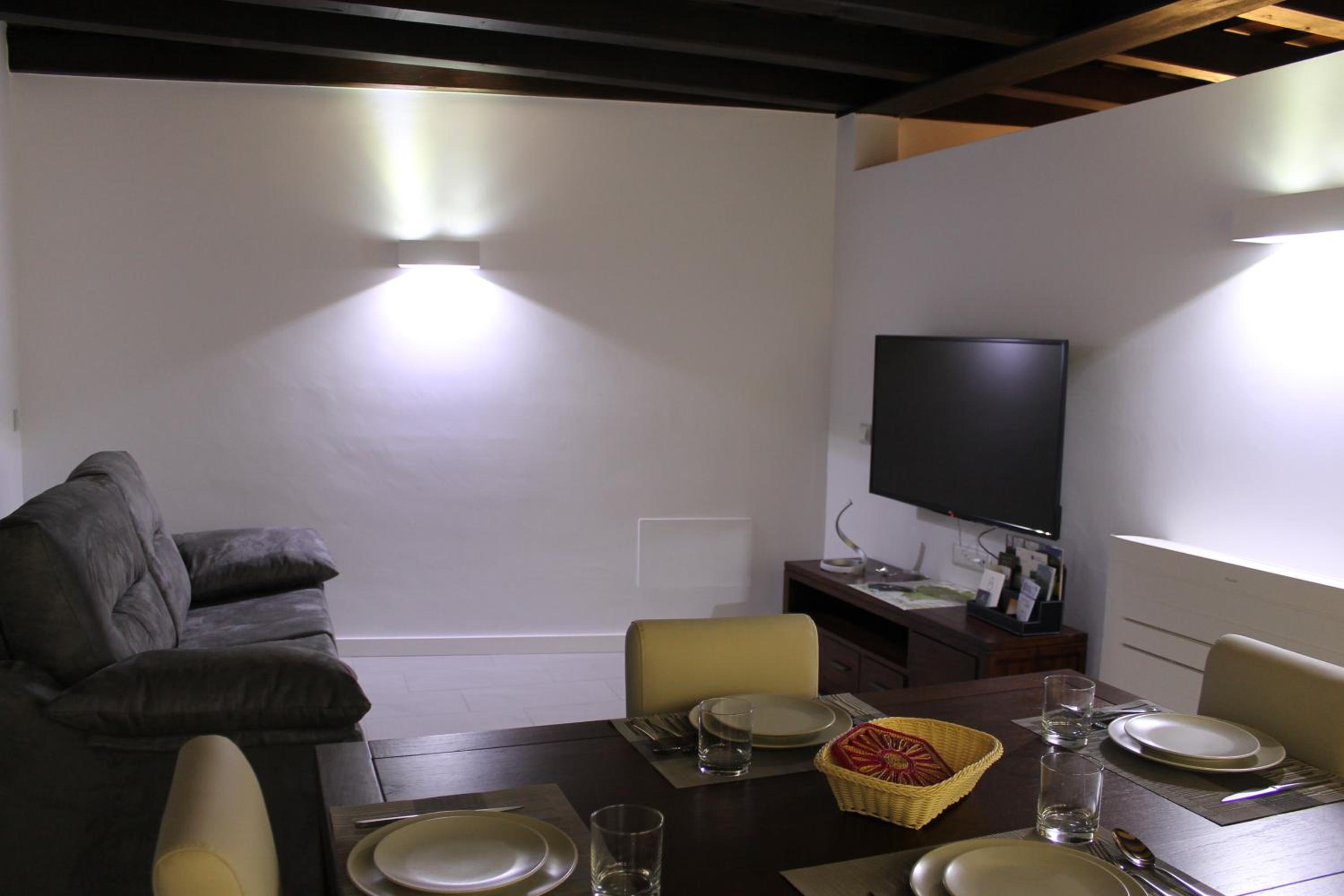 Apartaments y Habitacions Entre Volcans