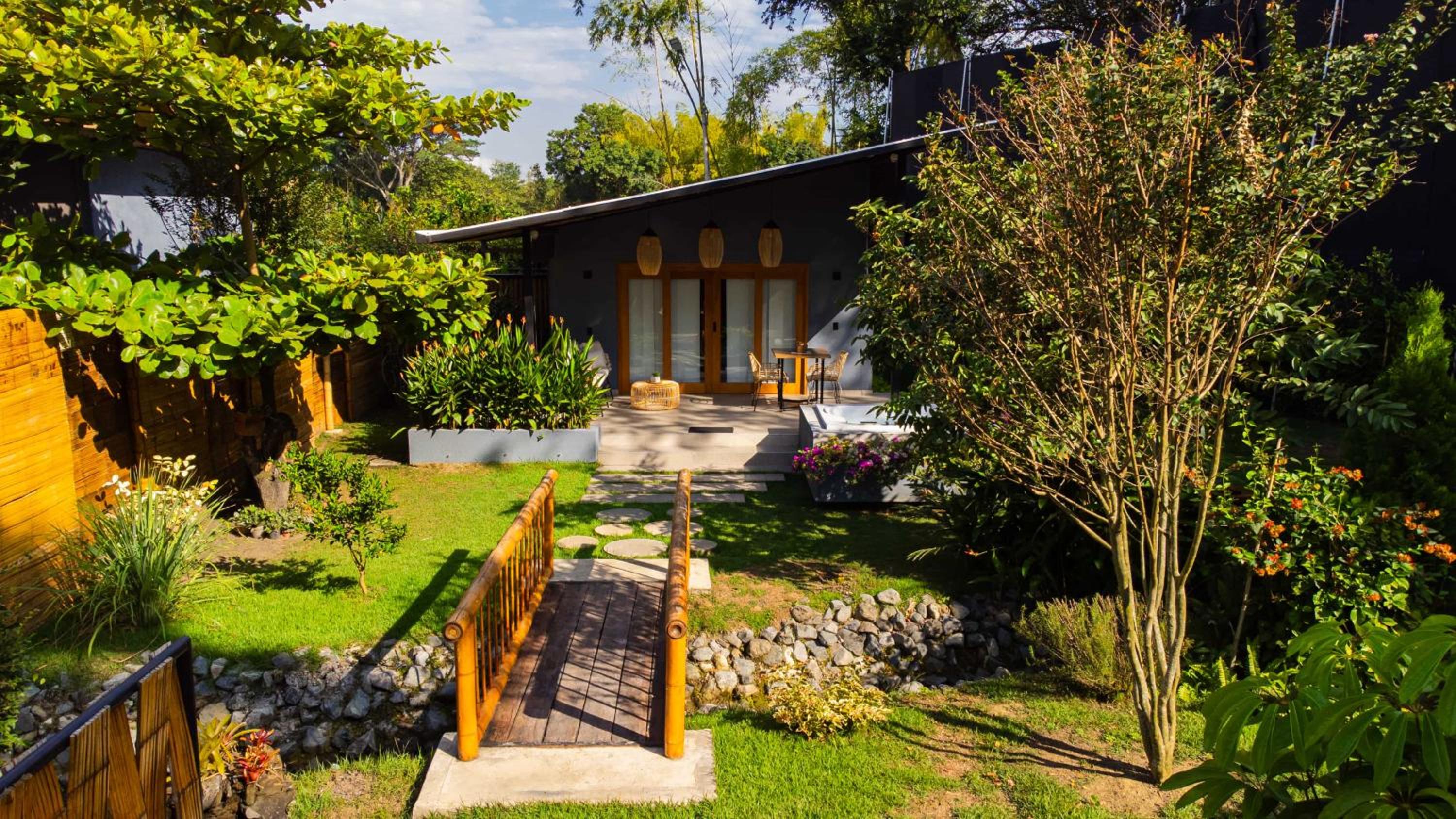 Tierra Mistú
