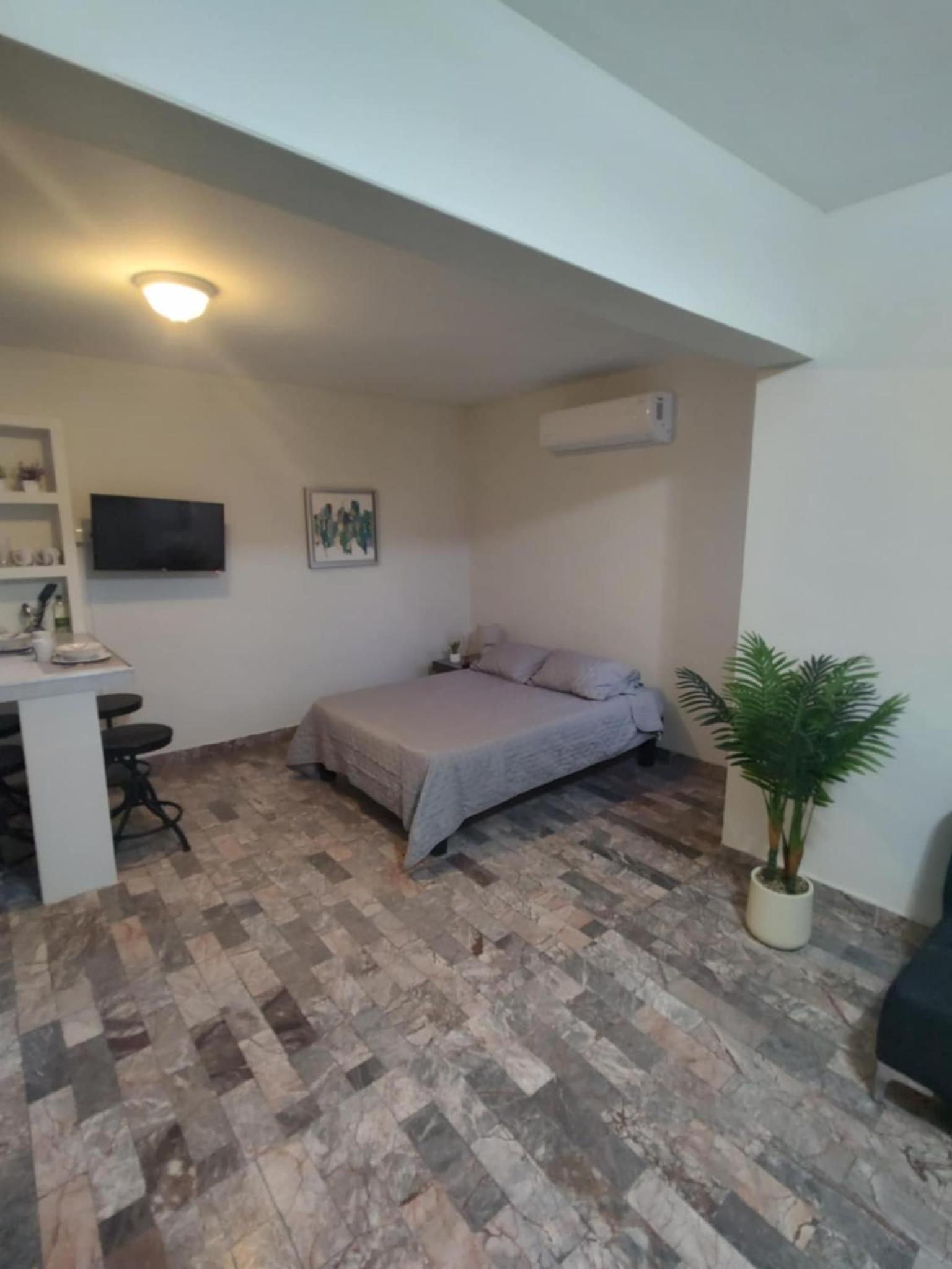 Santafe Suites