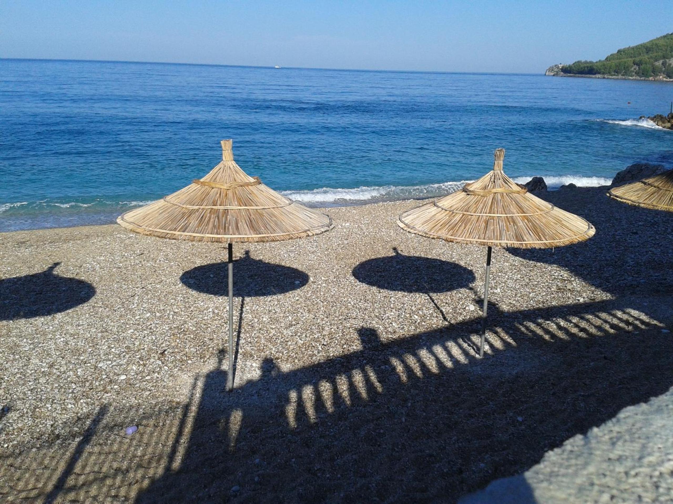 Magic Ionian Apartments & Rooms