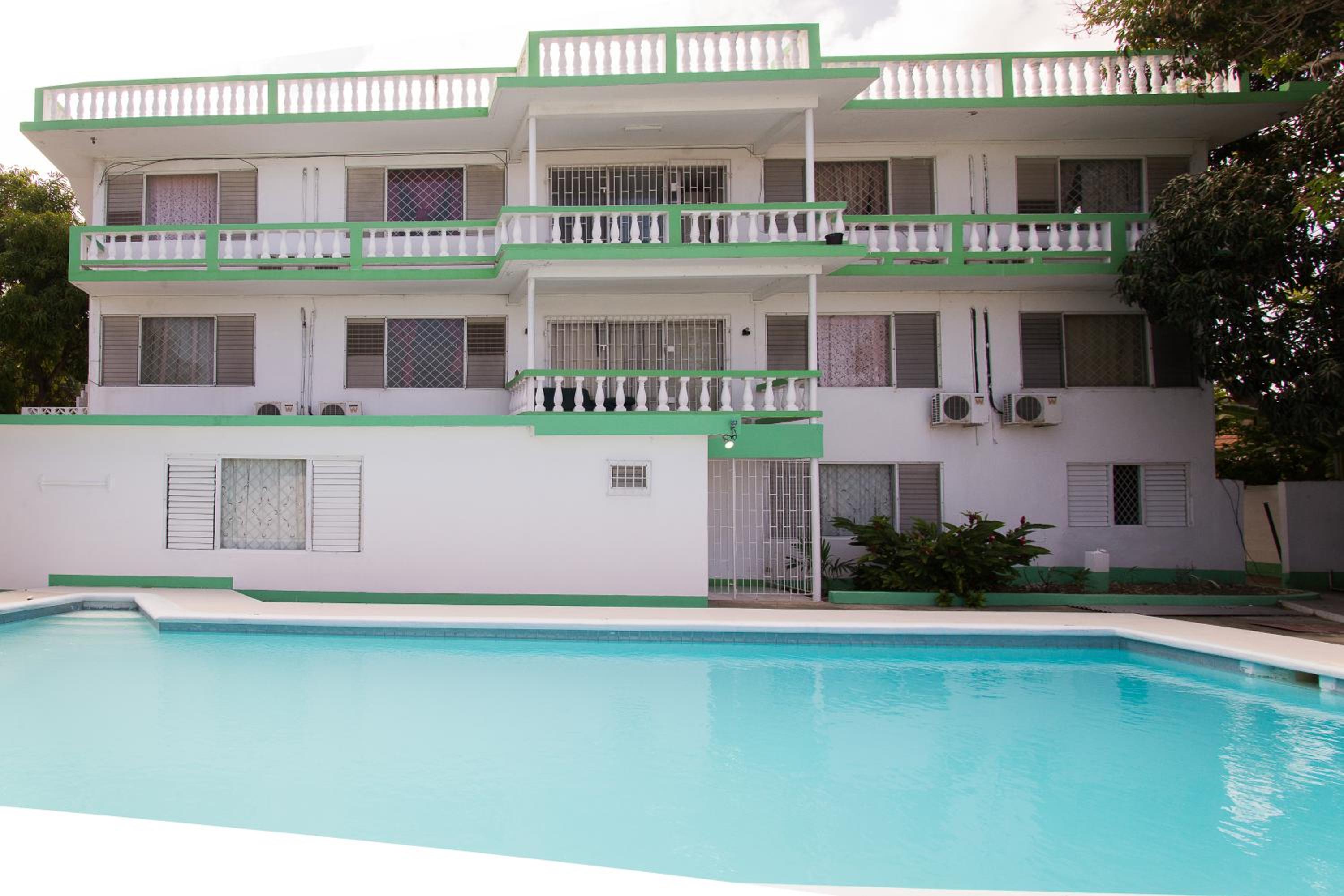 Villa Donna Inn