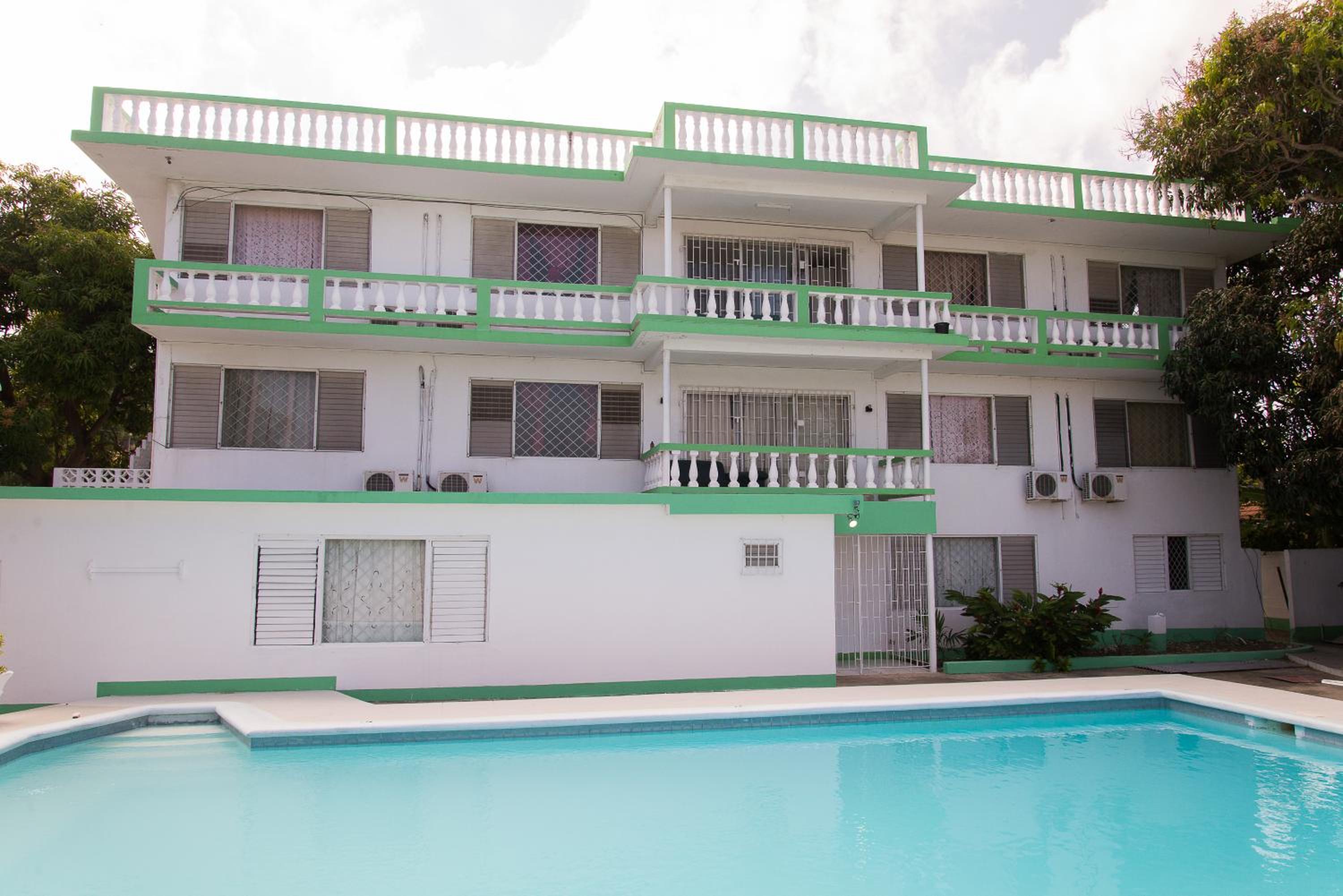 Villa Donna Inn