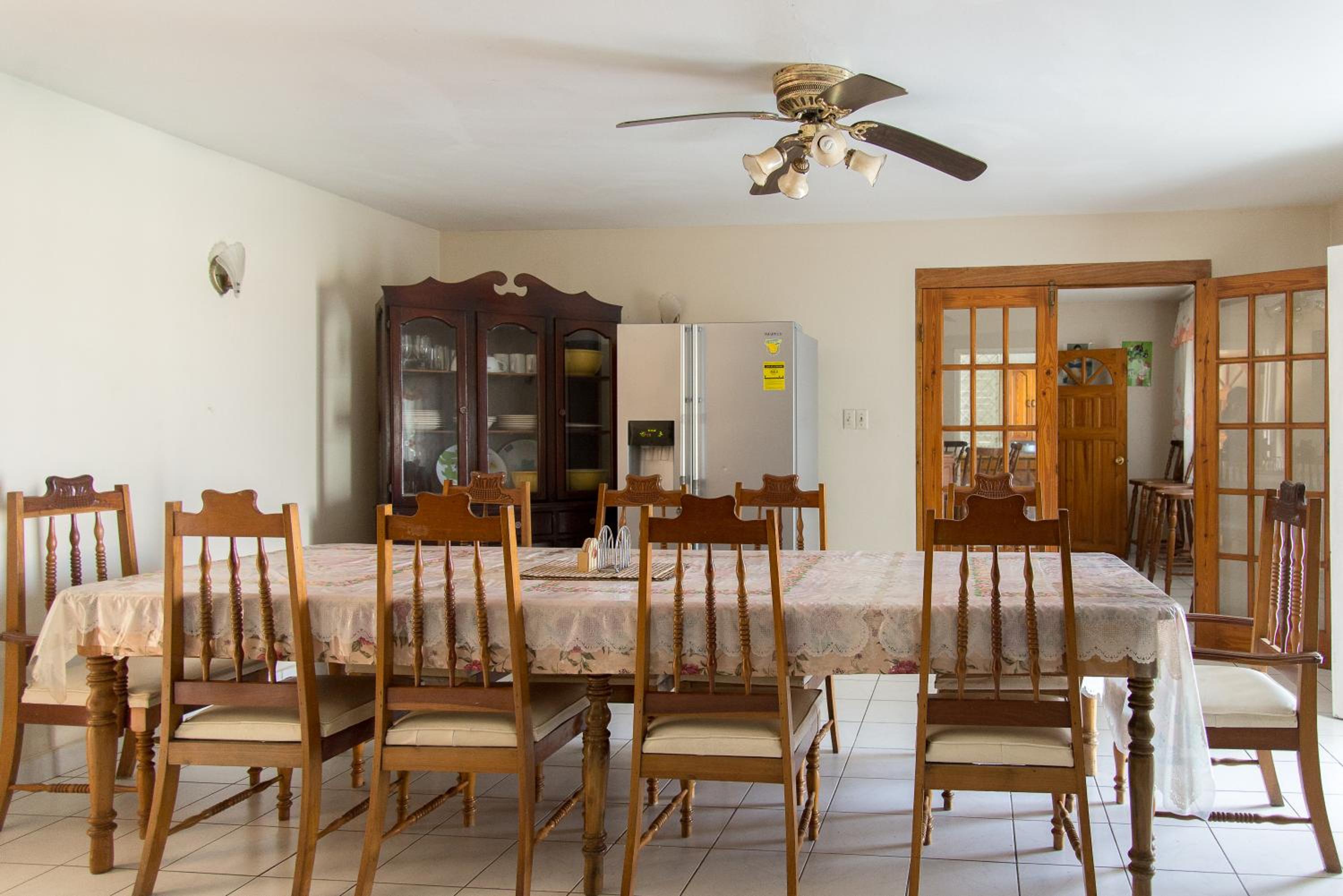 Villa Donna Inn