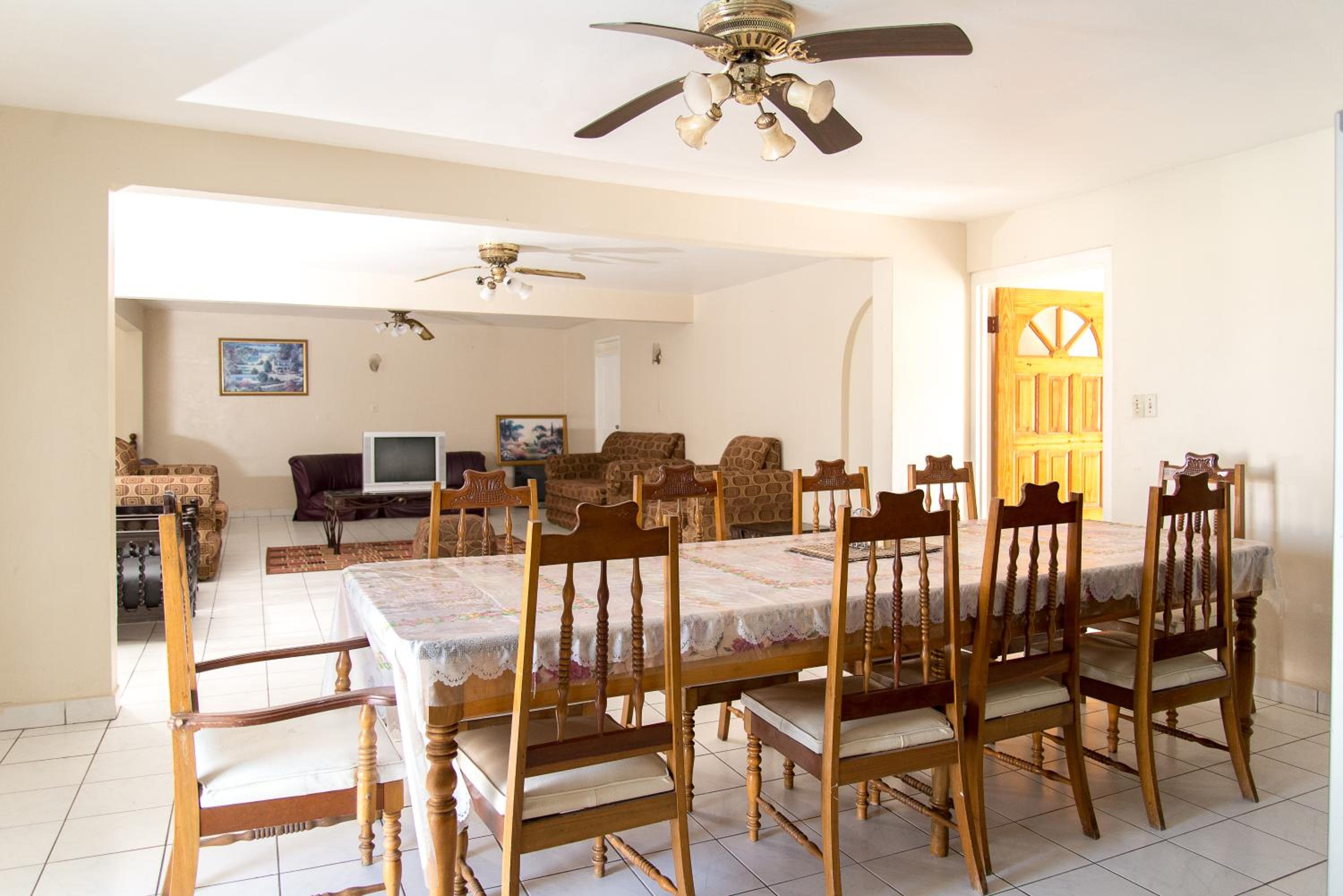 Villa Donna Inn
