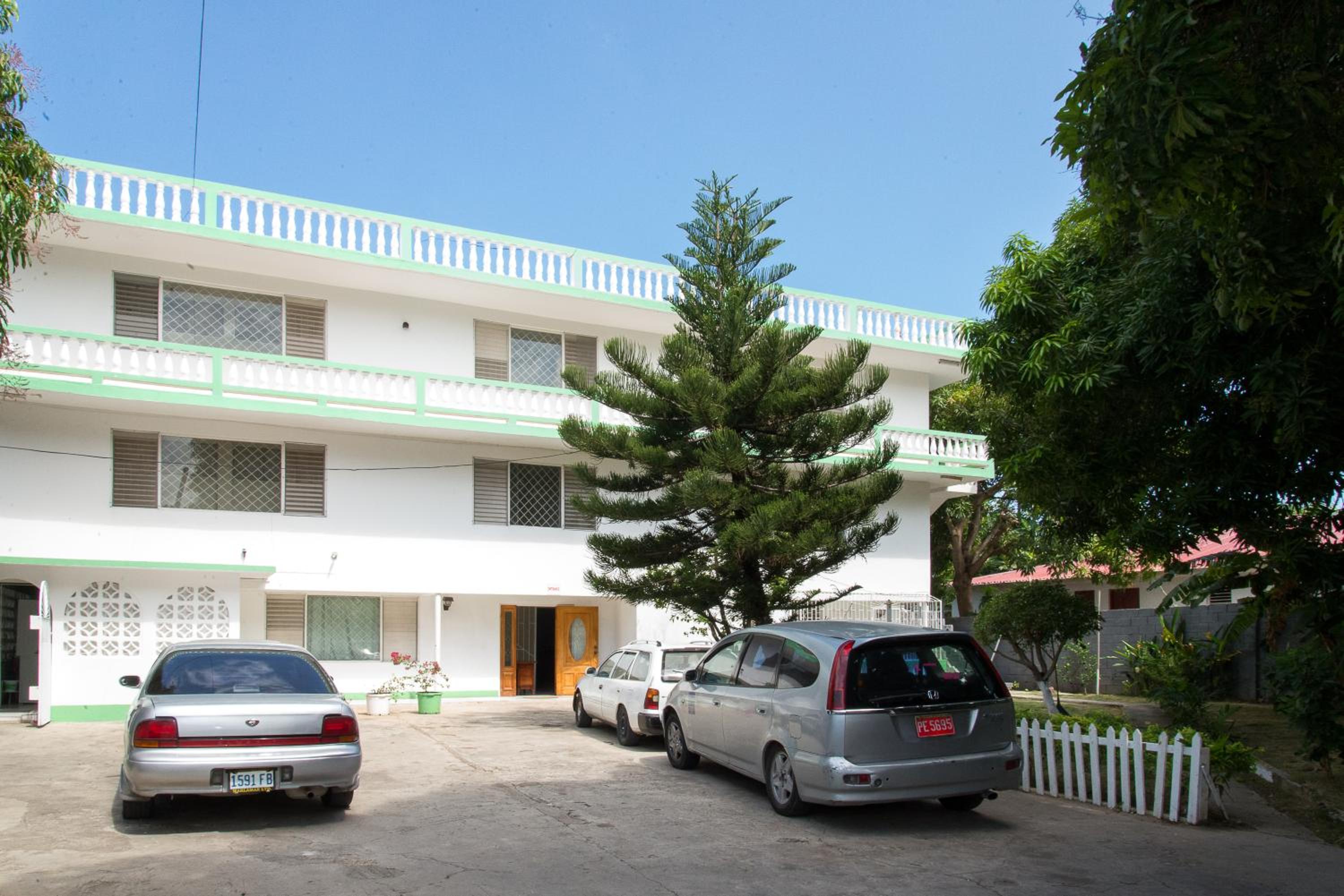Villa Donna Inn