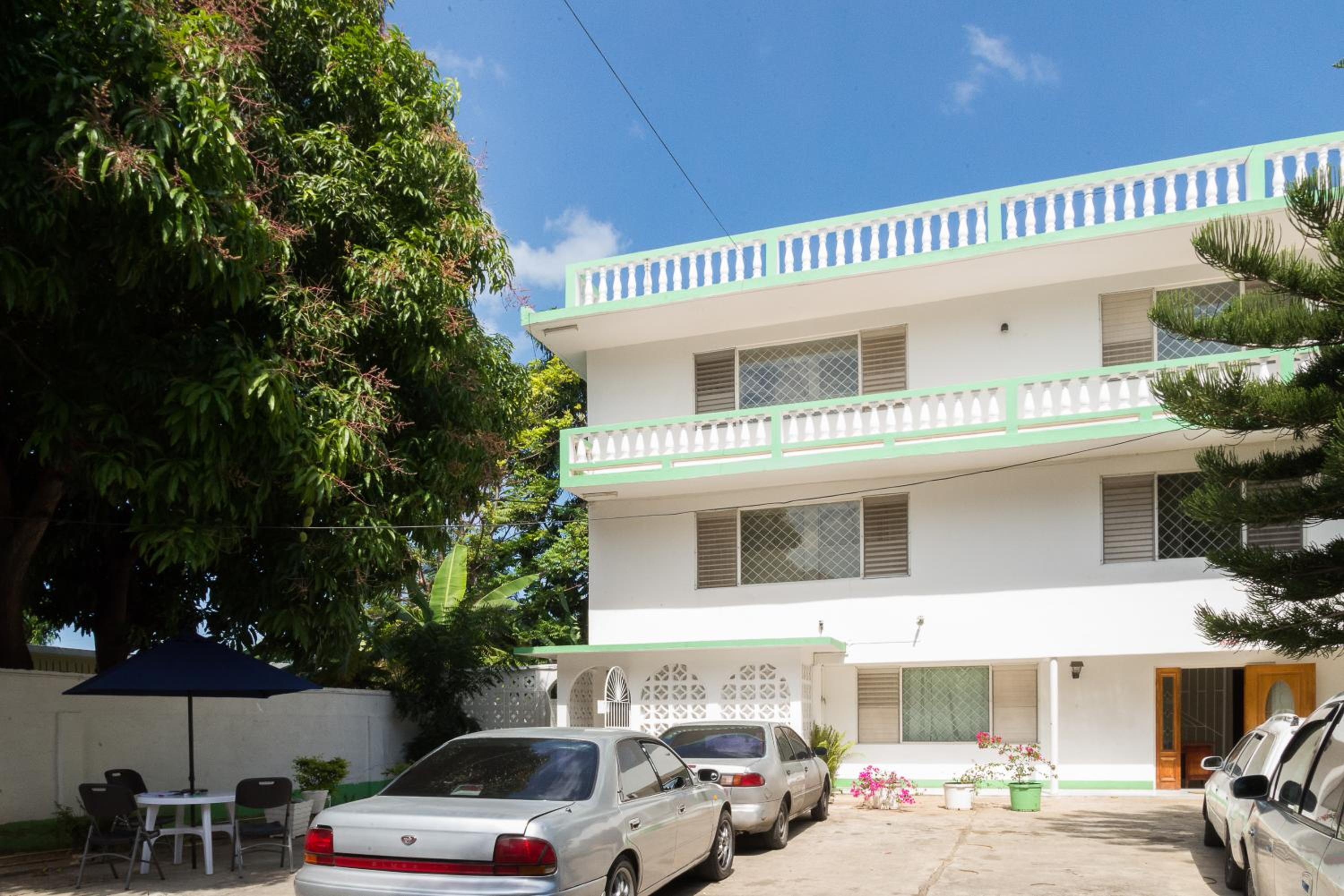Villa Donna Inn