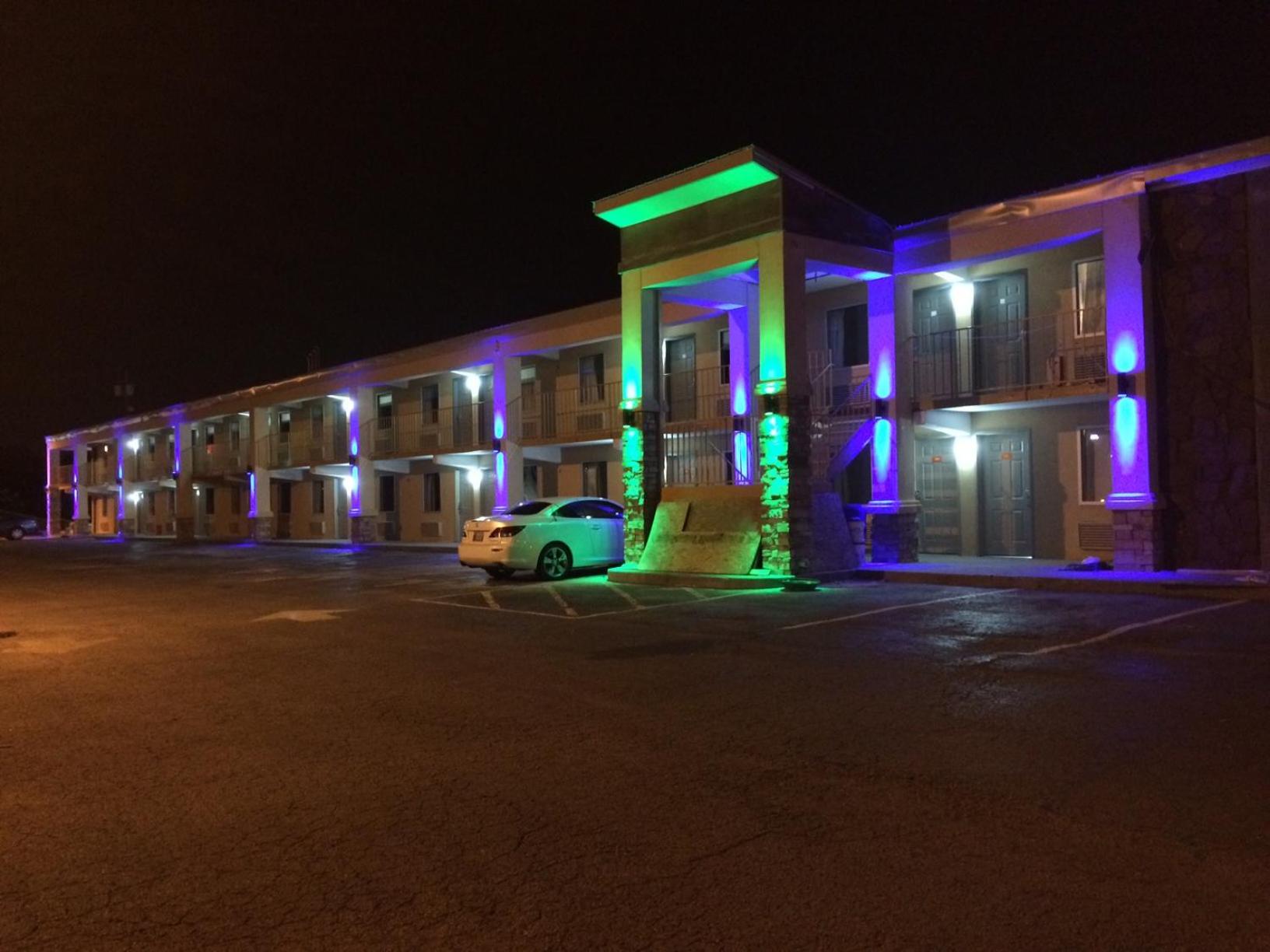 Lotus Inn and Suites Nashville - Property Image 11