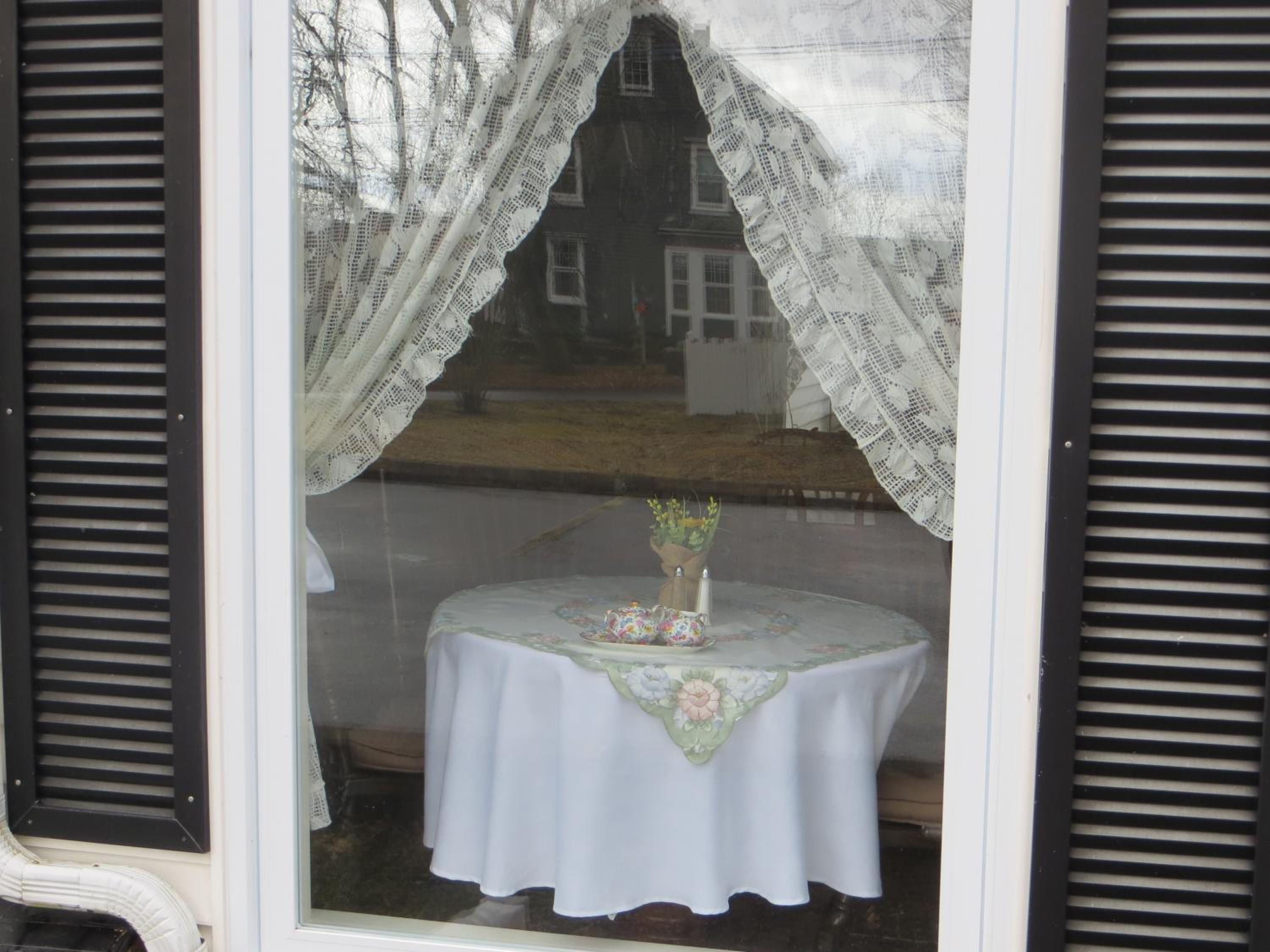 Farmhouse Inn B&B
