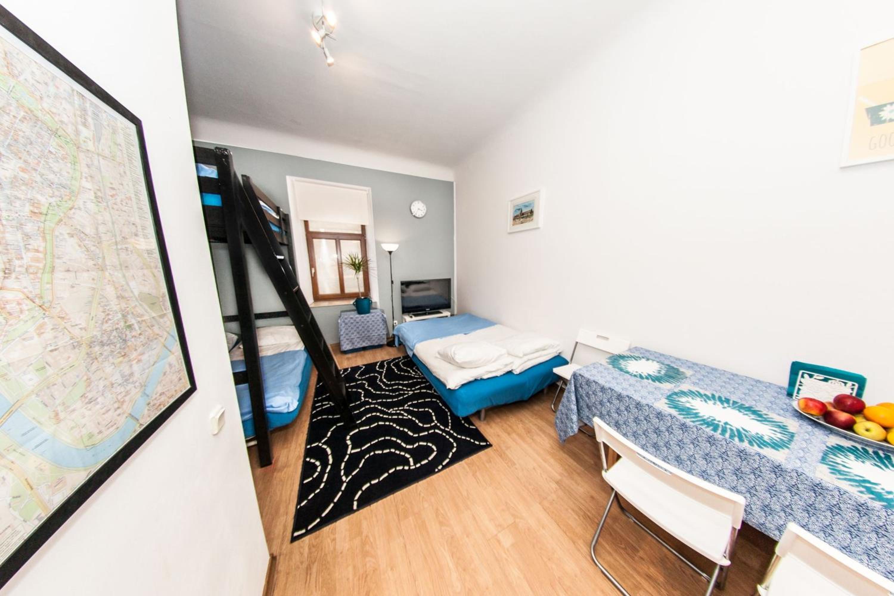 Homely Apartment's Old Town