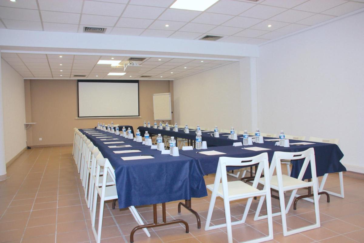 meeting room