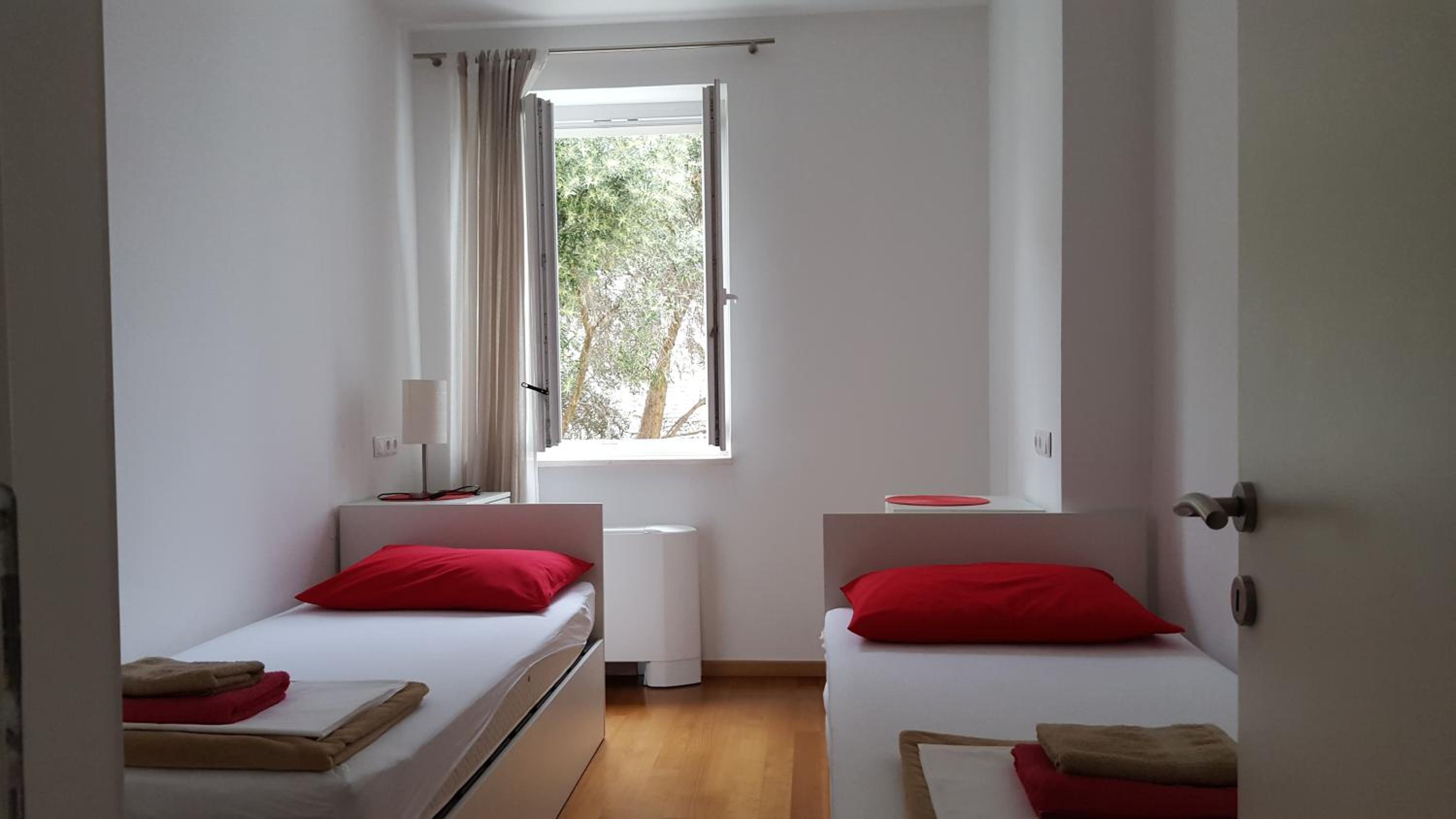 Apartments Laus