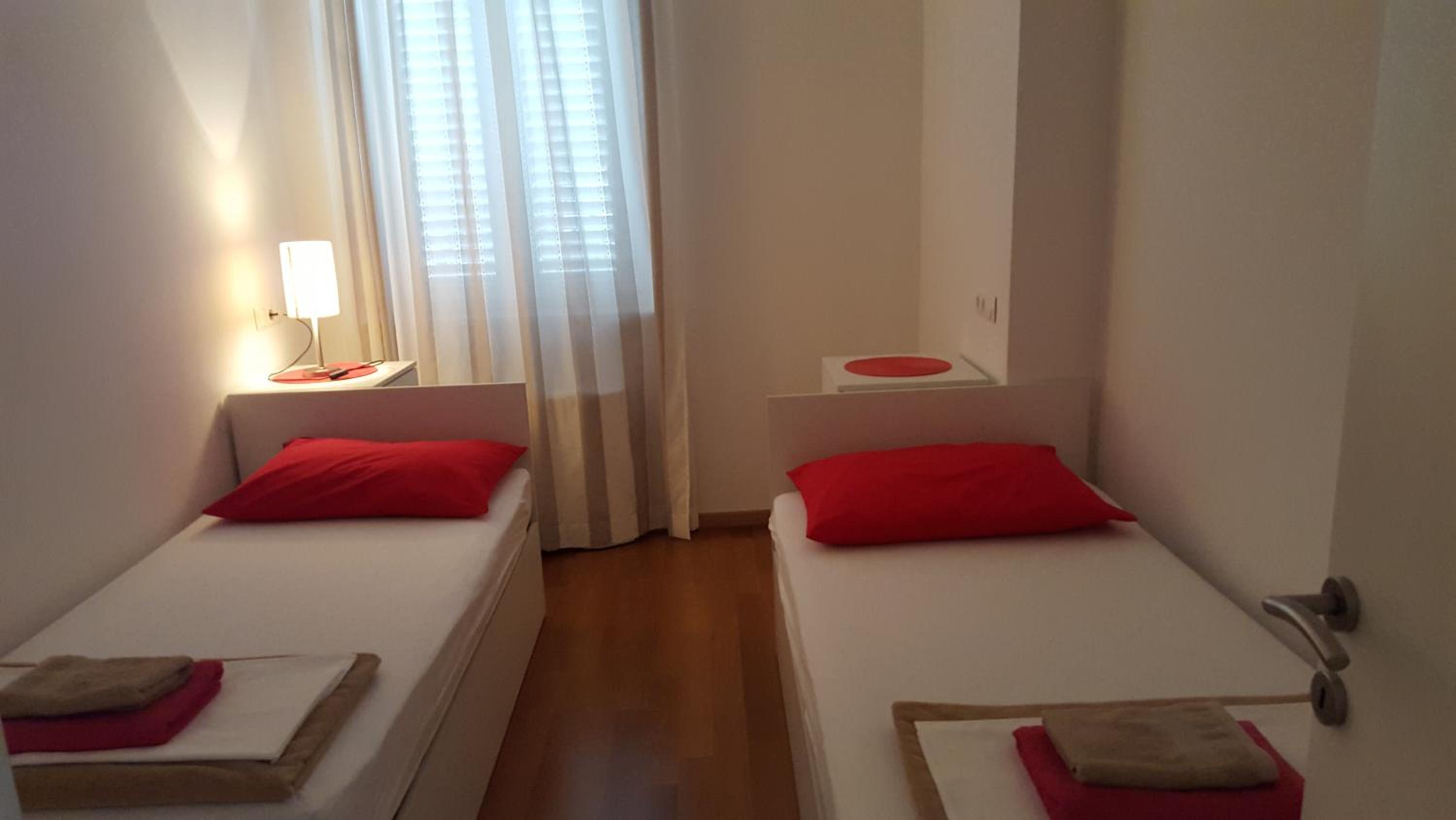 Apartments Laus