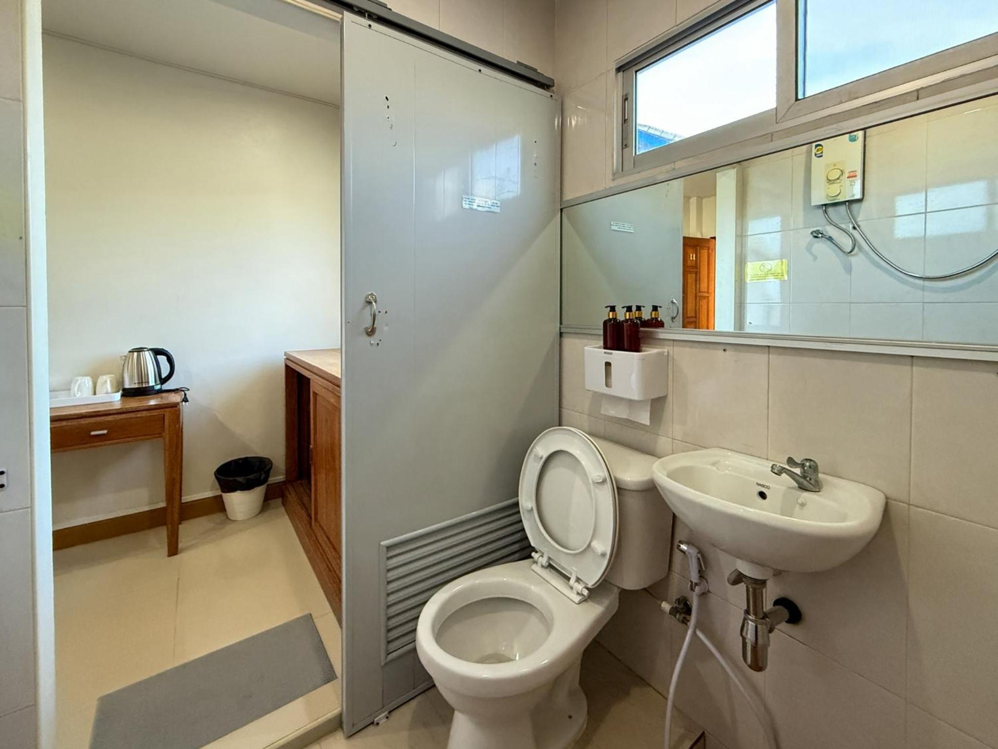 Sea Inn Hua Hin 55