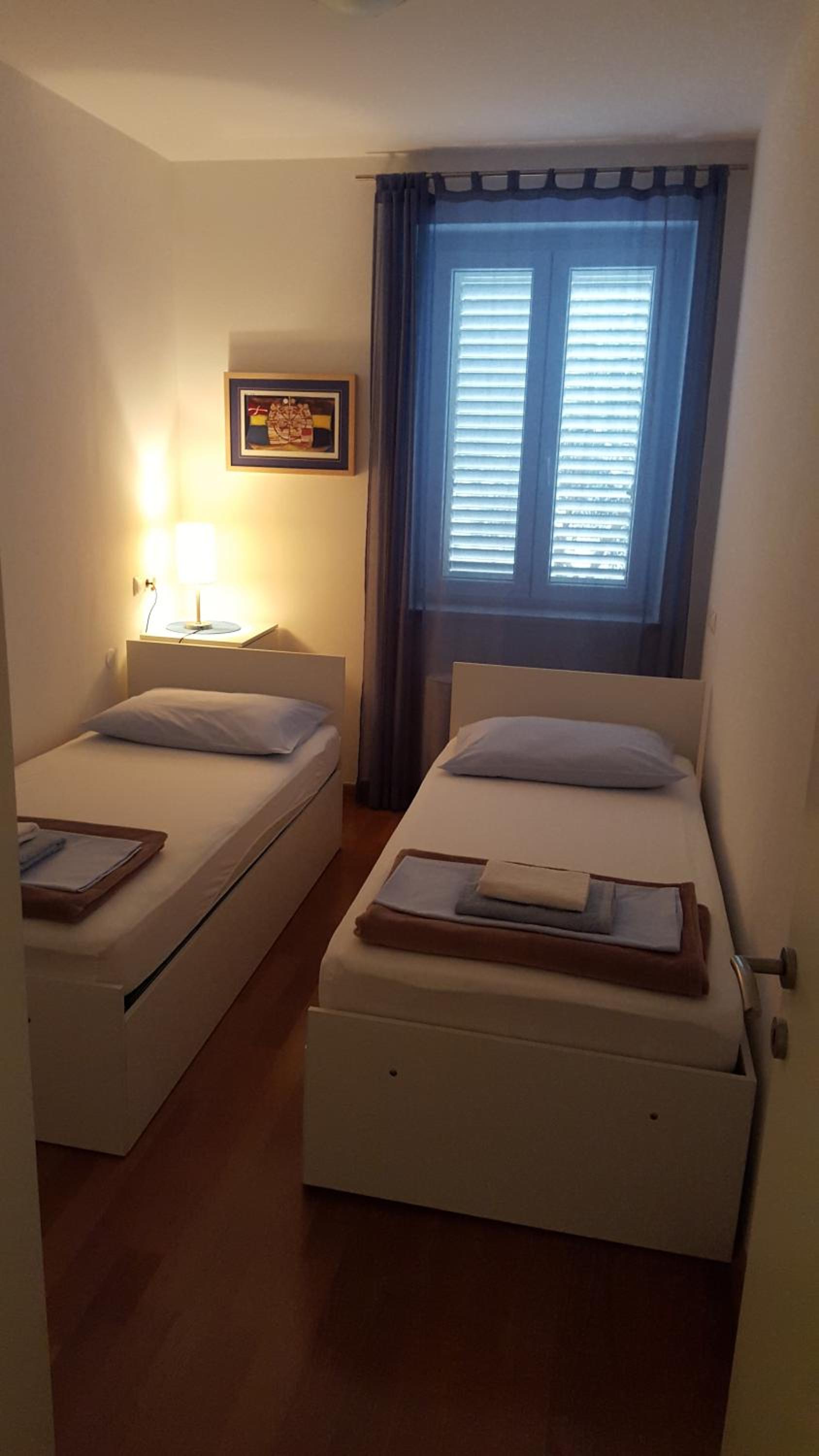 Apartments Laus