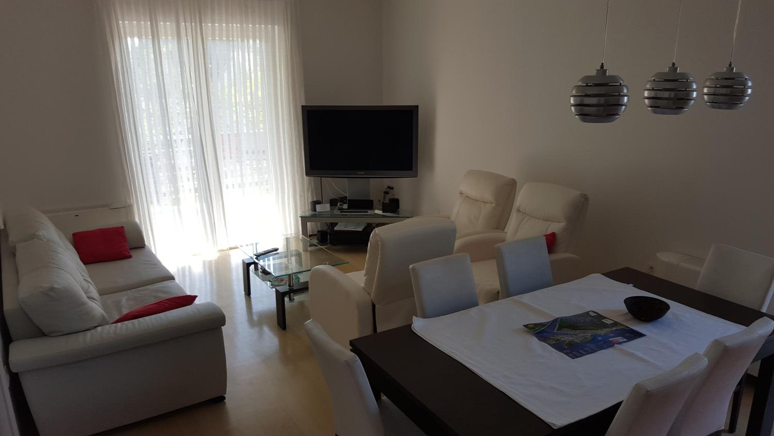 Apartments Laus