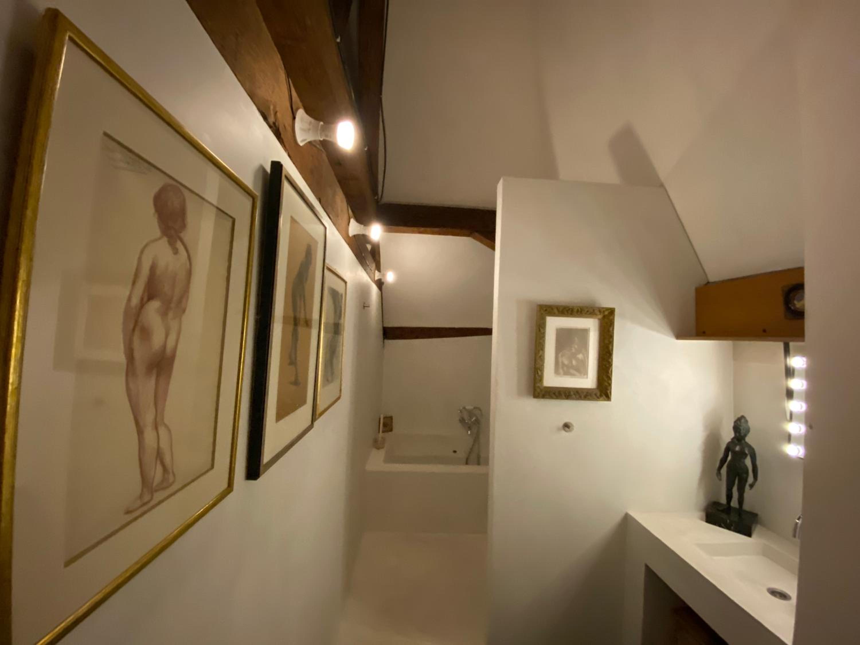 The Castle Loft - Pascal's Angels