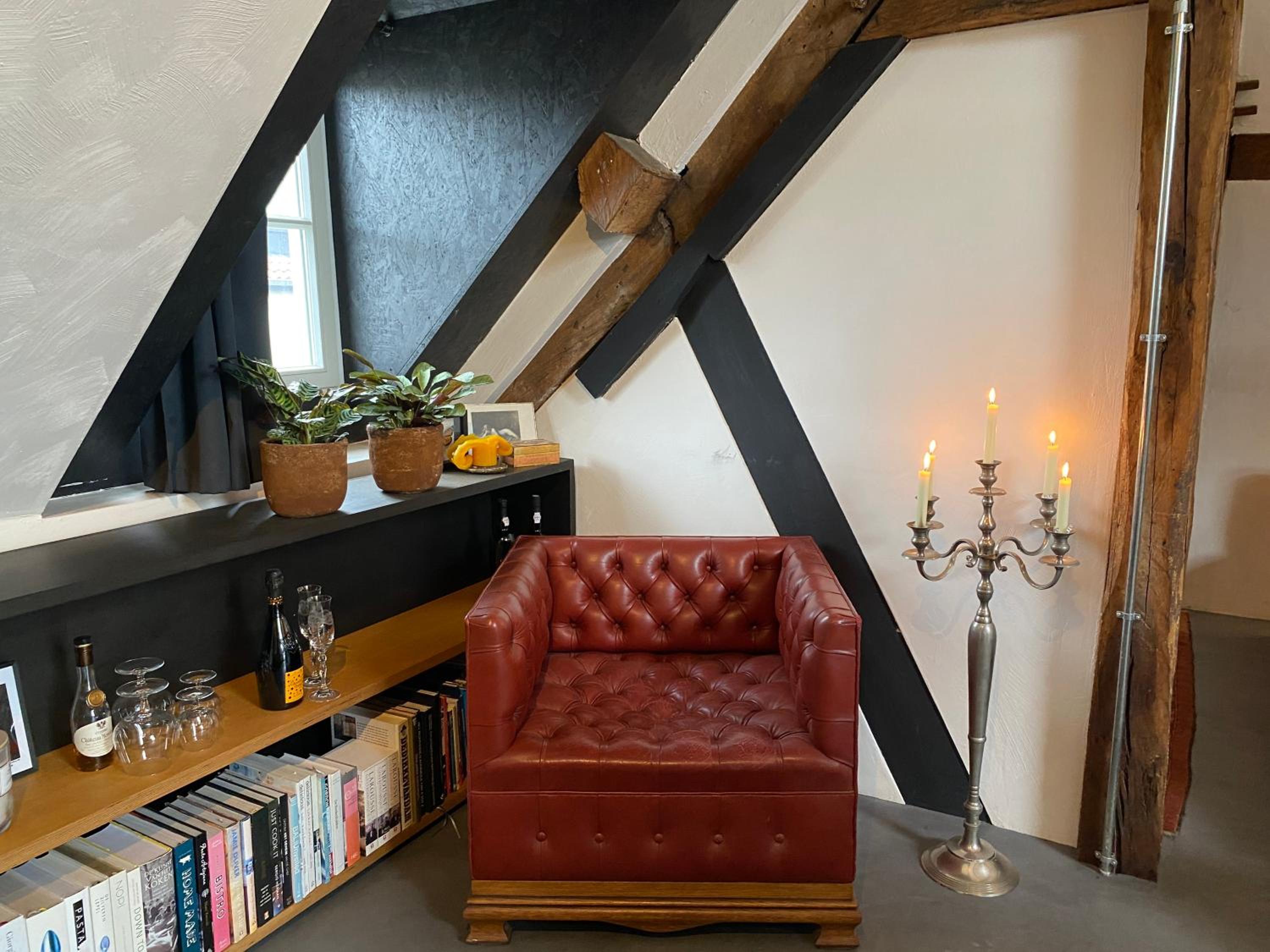 The Castle Loft - Pascal's Angels