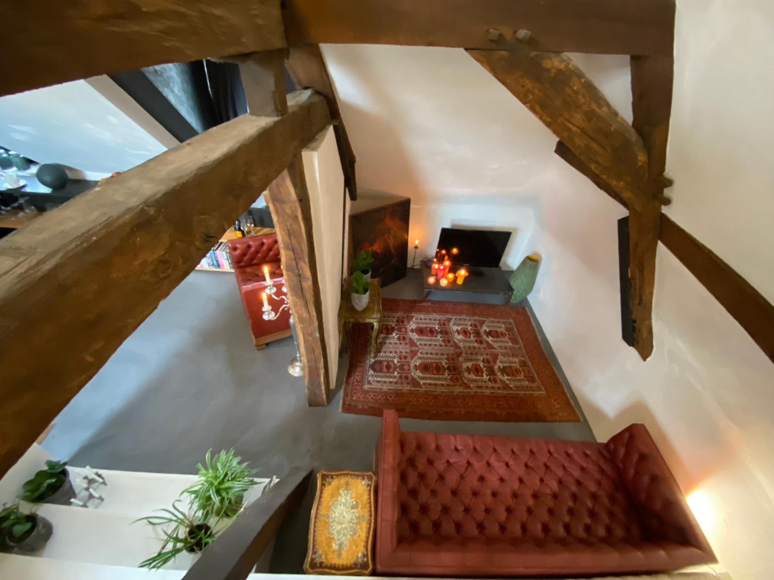 The Castle Loft - Pascal's Angels