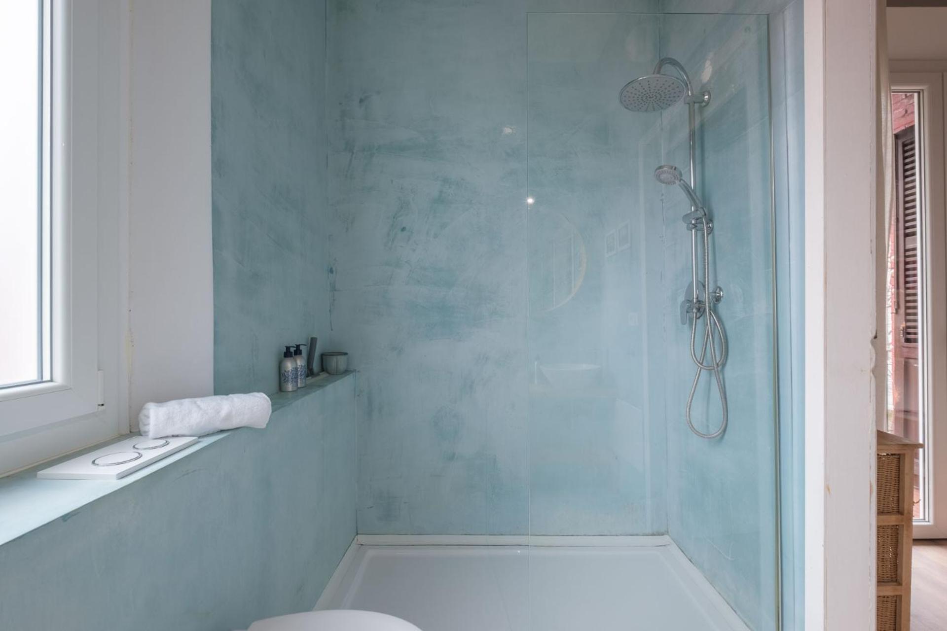 Elegance and Comfort in the Heart of Bologna