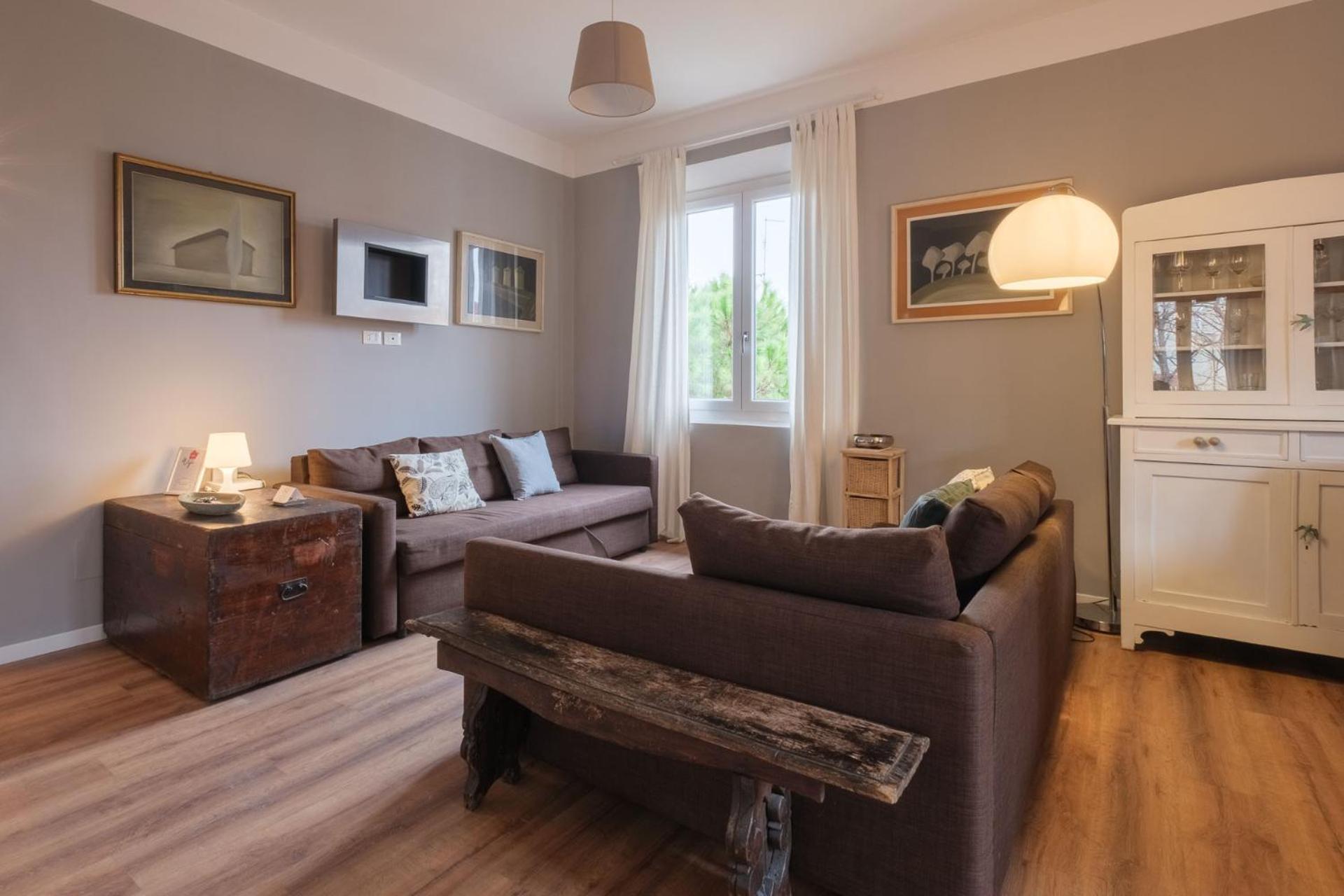 Elegance and Comfort in the Heart of Bologna