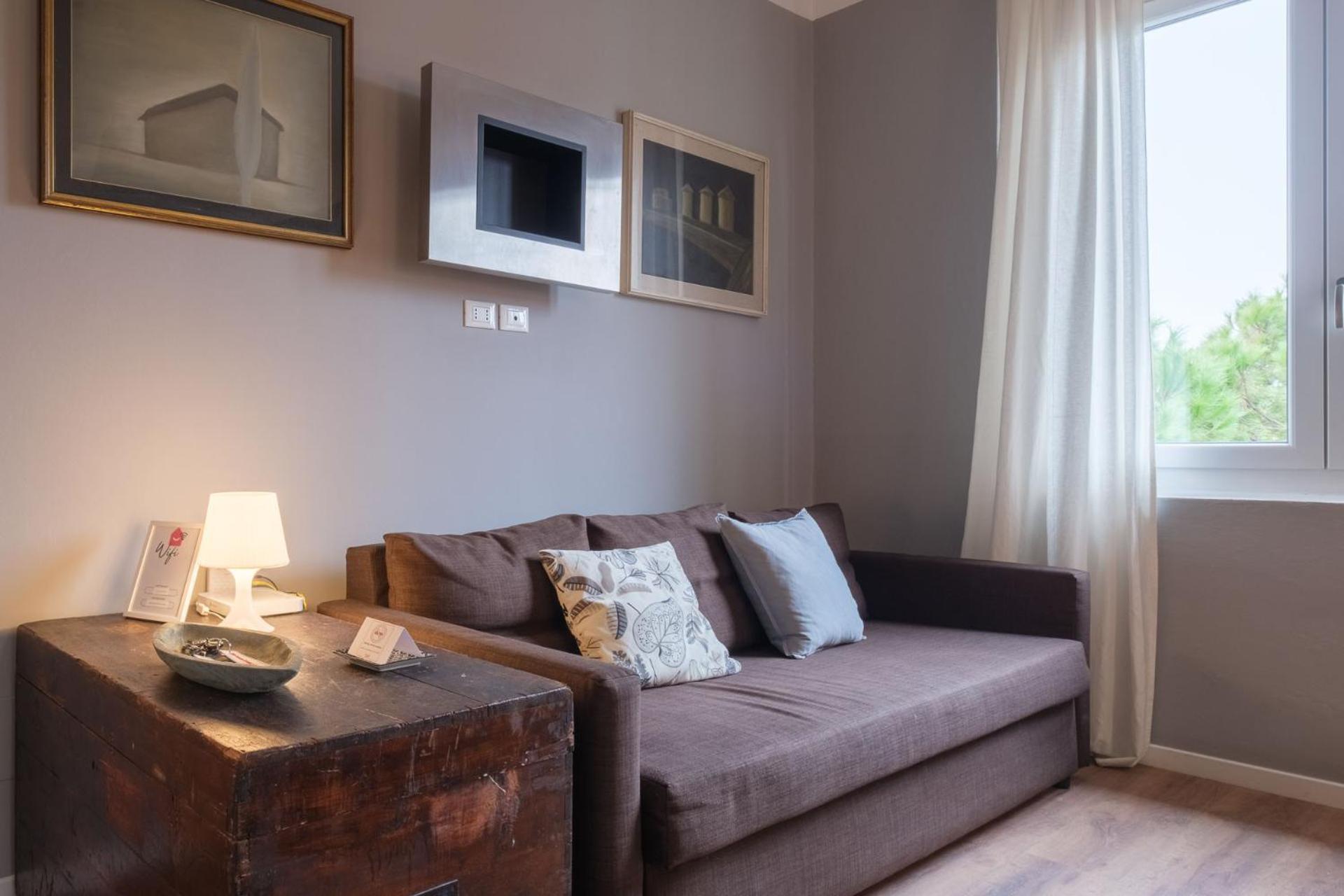 Elegance and Comfort in the Heart of Bologna