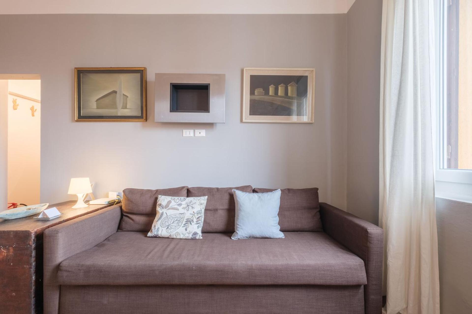 Elegance and Comfort in the Heart of Bologna