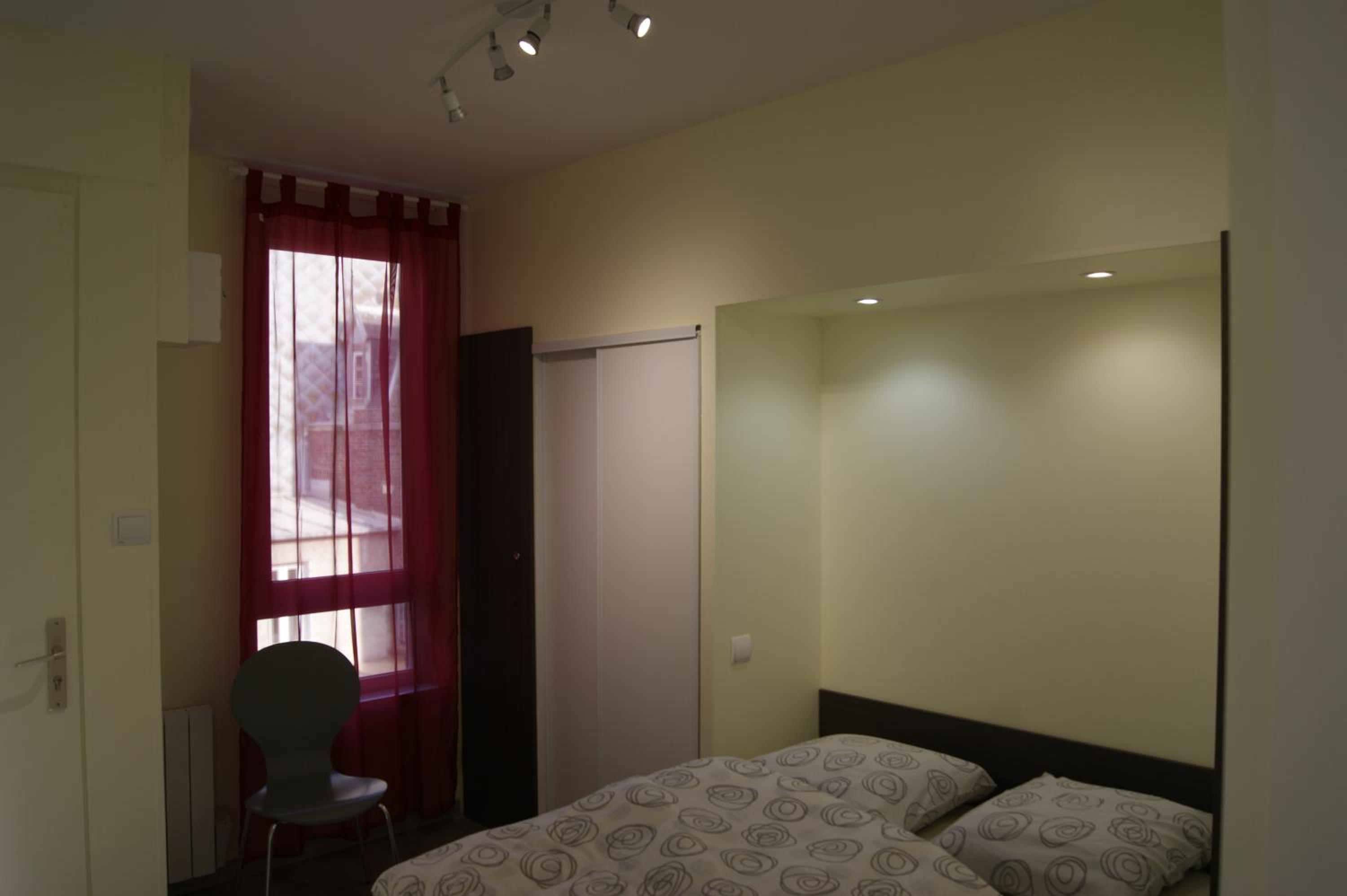 Simple Asile view 3