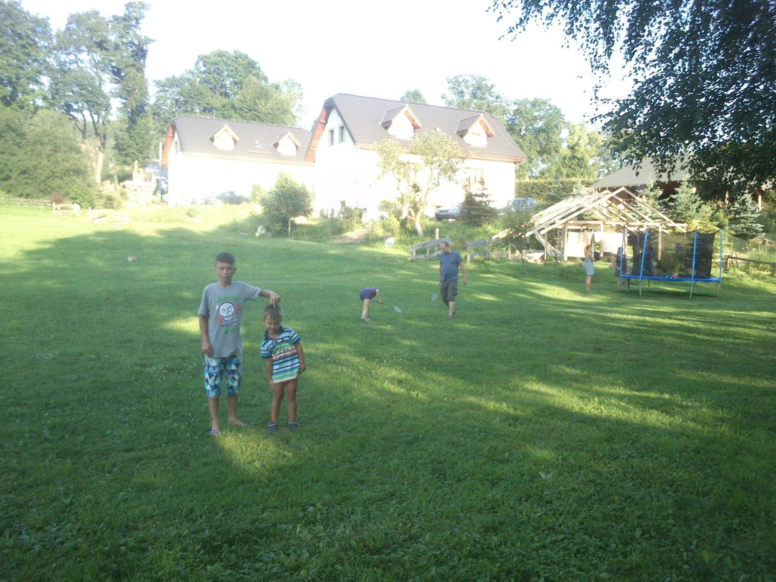 Photo 33
