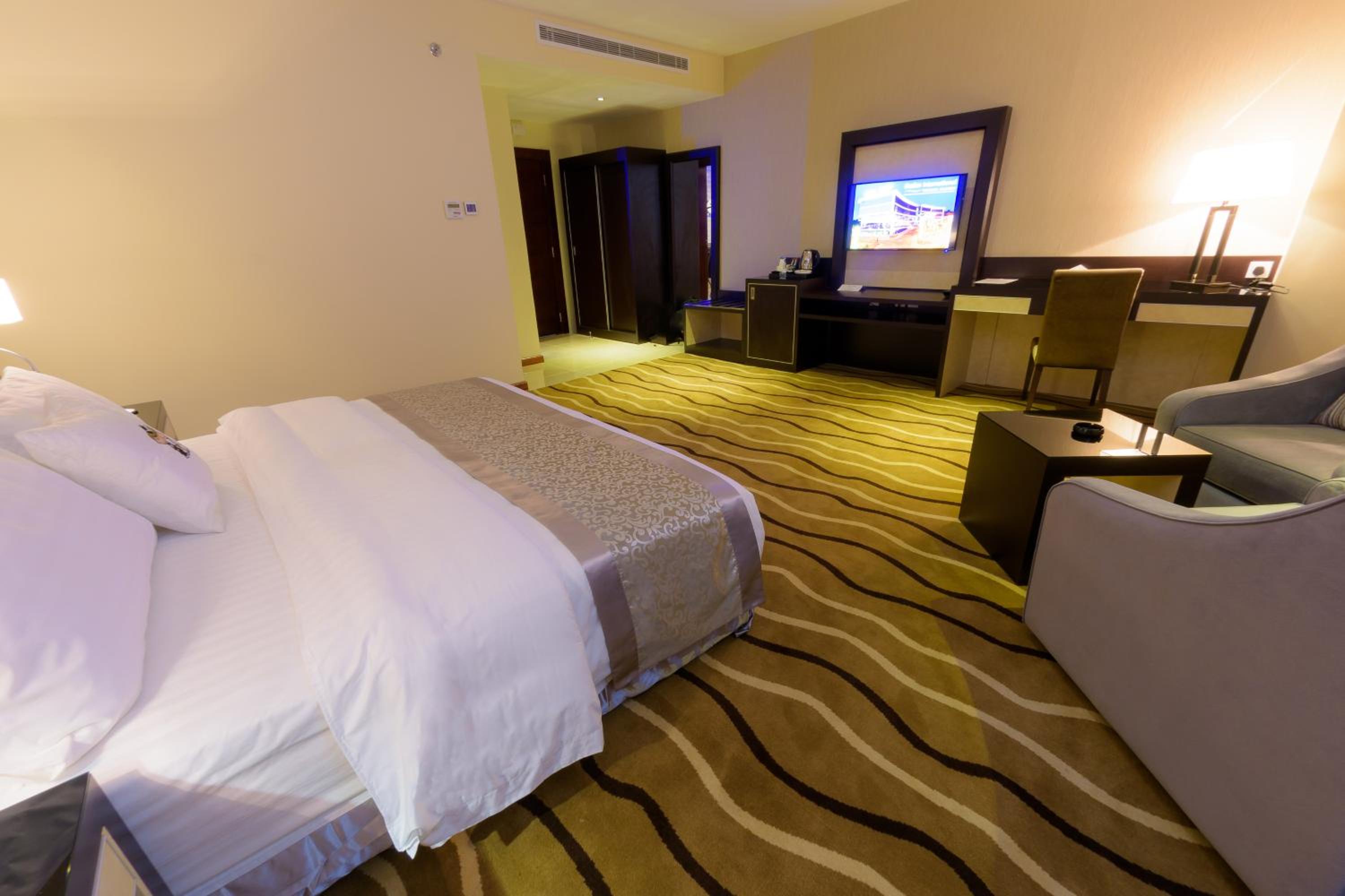 National Park Hotel