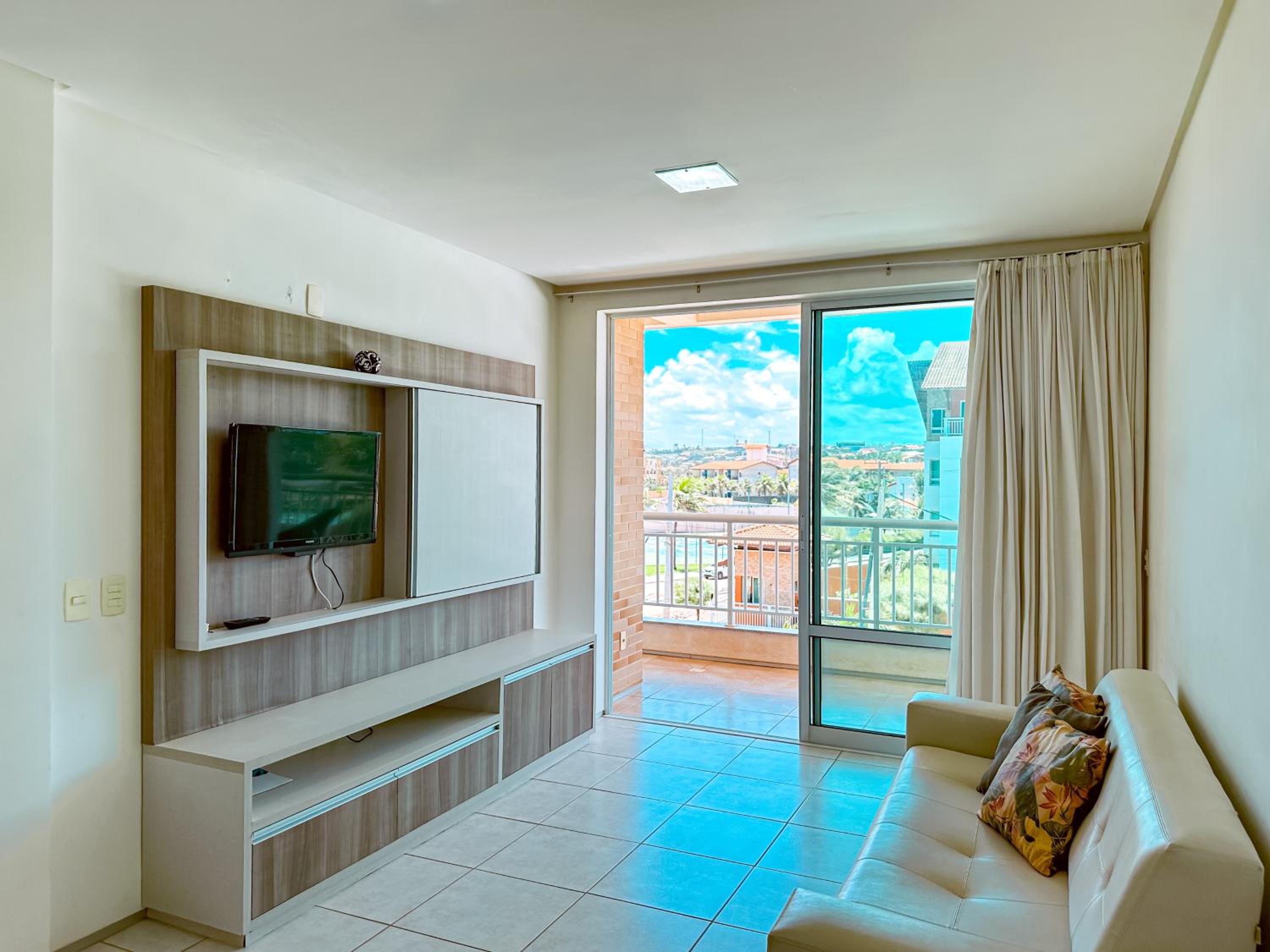Porto das Dunas Apê na Areia com Banheira Relaxante e acesso direto para a praia! Ideal para Famílias, Lazer e Conforto