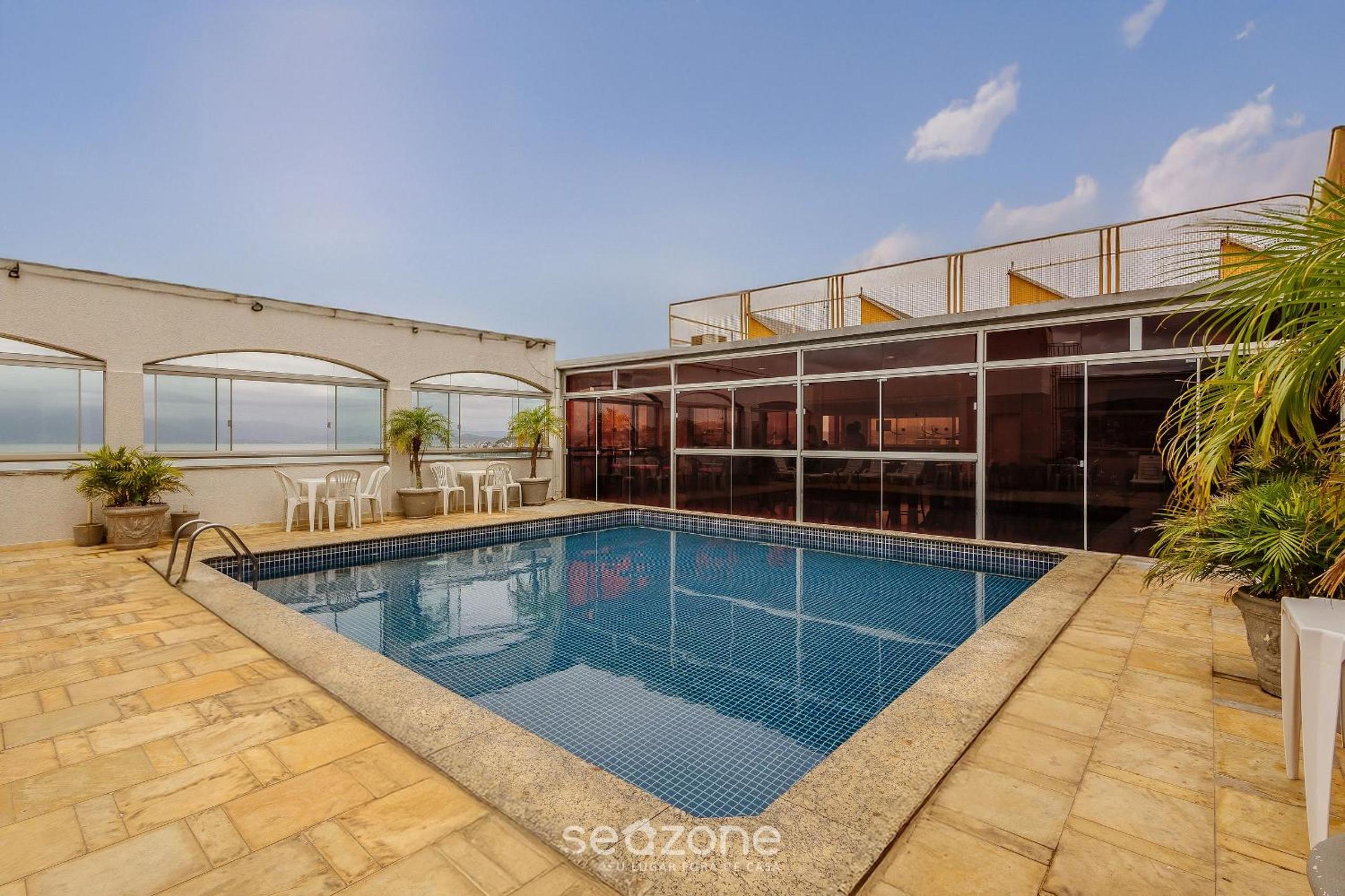 Enjoy Floripa with a sea view! RAH1019