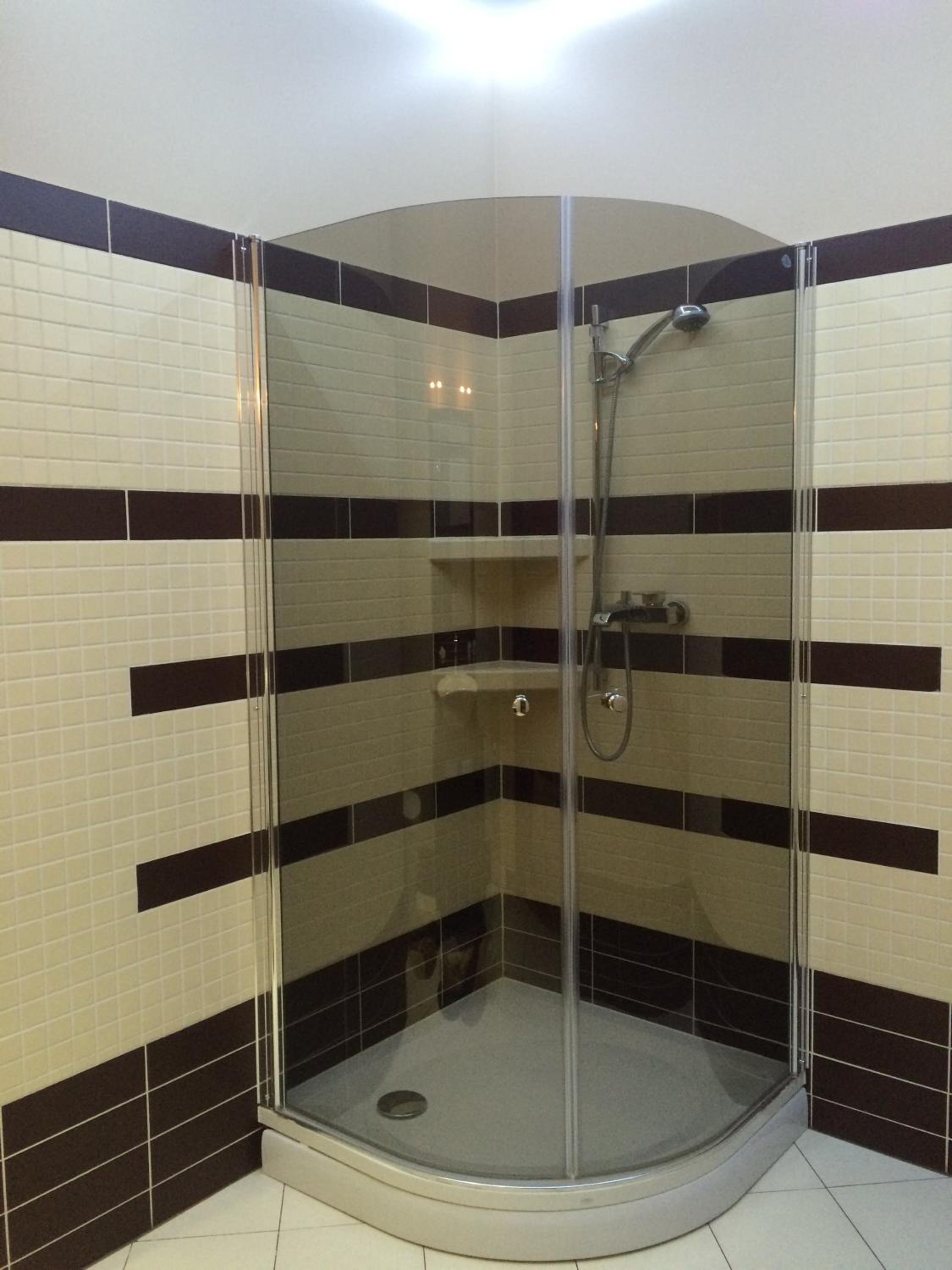 Raina Lux Apartment