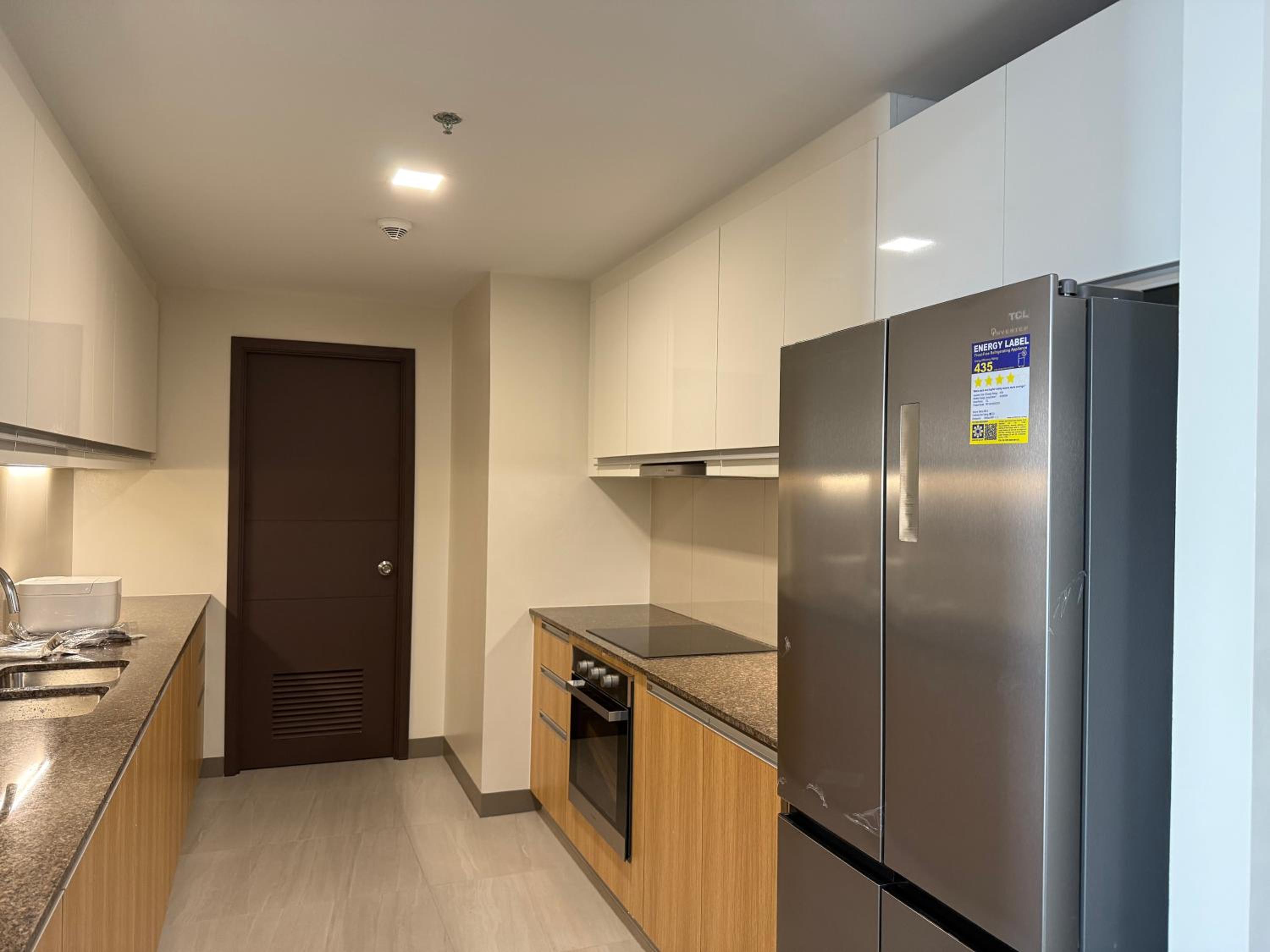 175 Sqm Luxurious Modern 3 Bedrooms Facing Manila Bay Sunset, Airports, Okada, Solaire, MOA