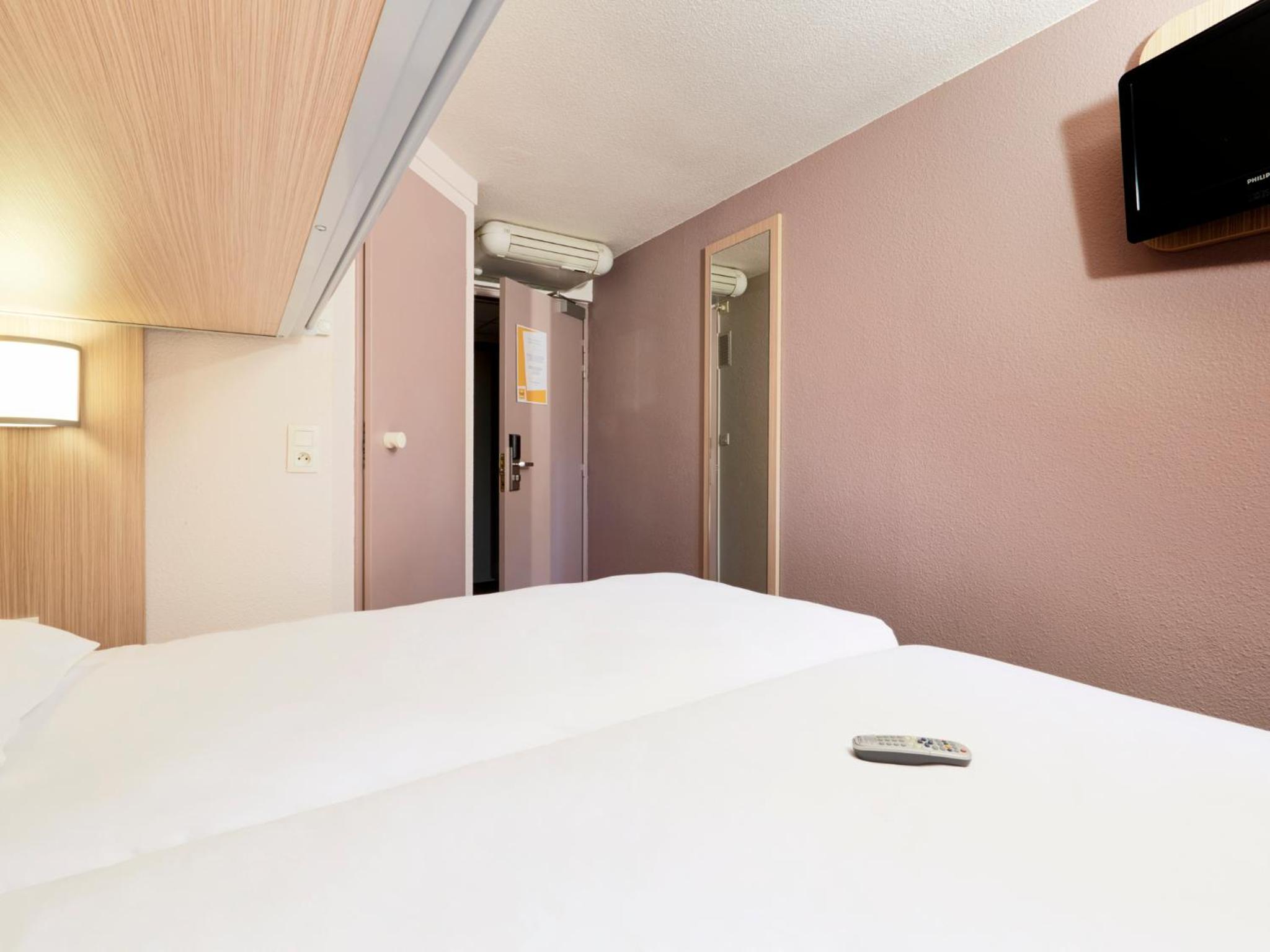 Chalon-Sur-Saone Vacations - Premiere Classe Chalon Sur Saone - Property Image 12