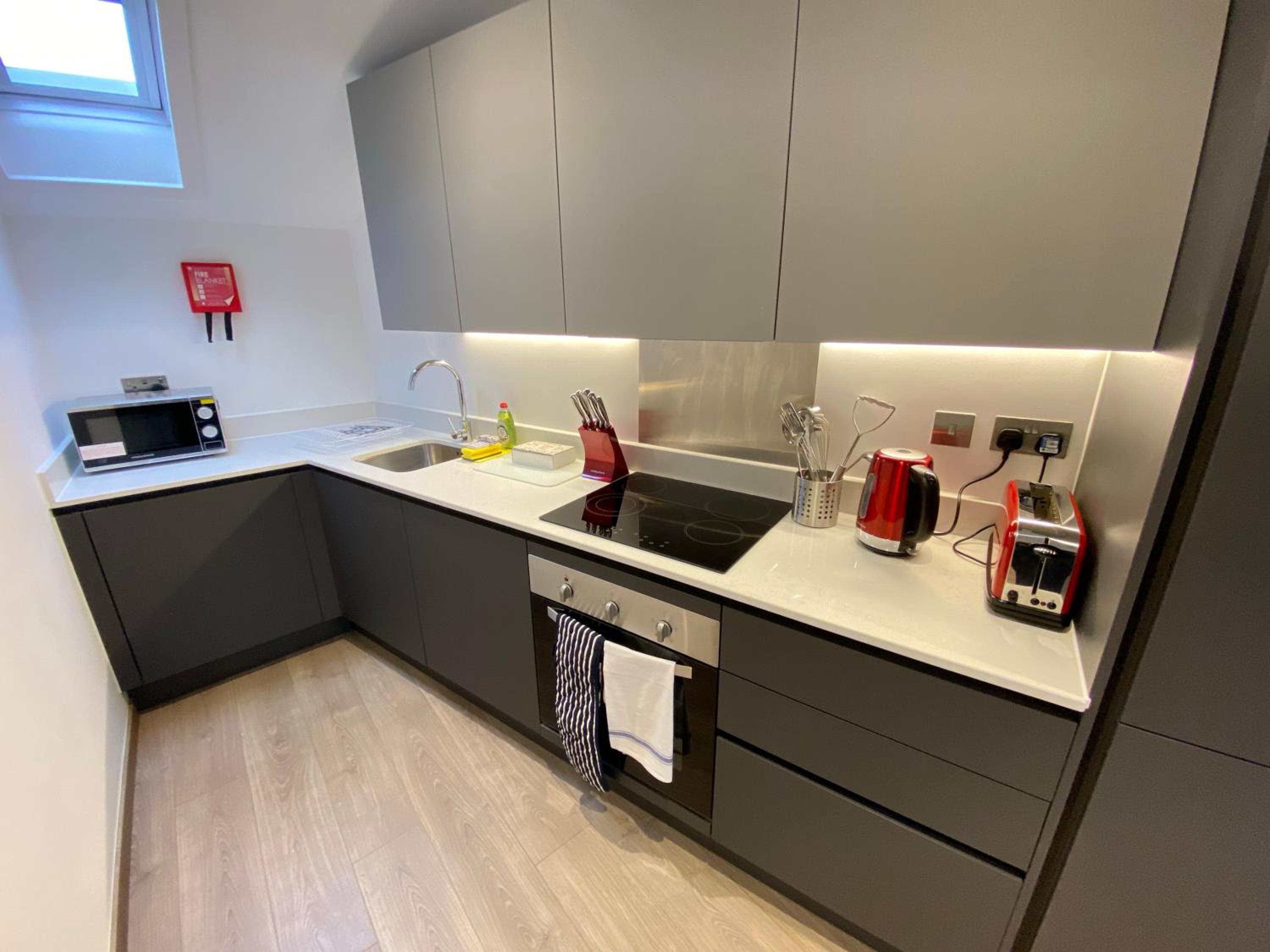 Roomspace Serviced Apartments - Harvest Lane