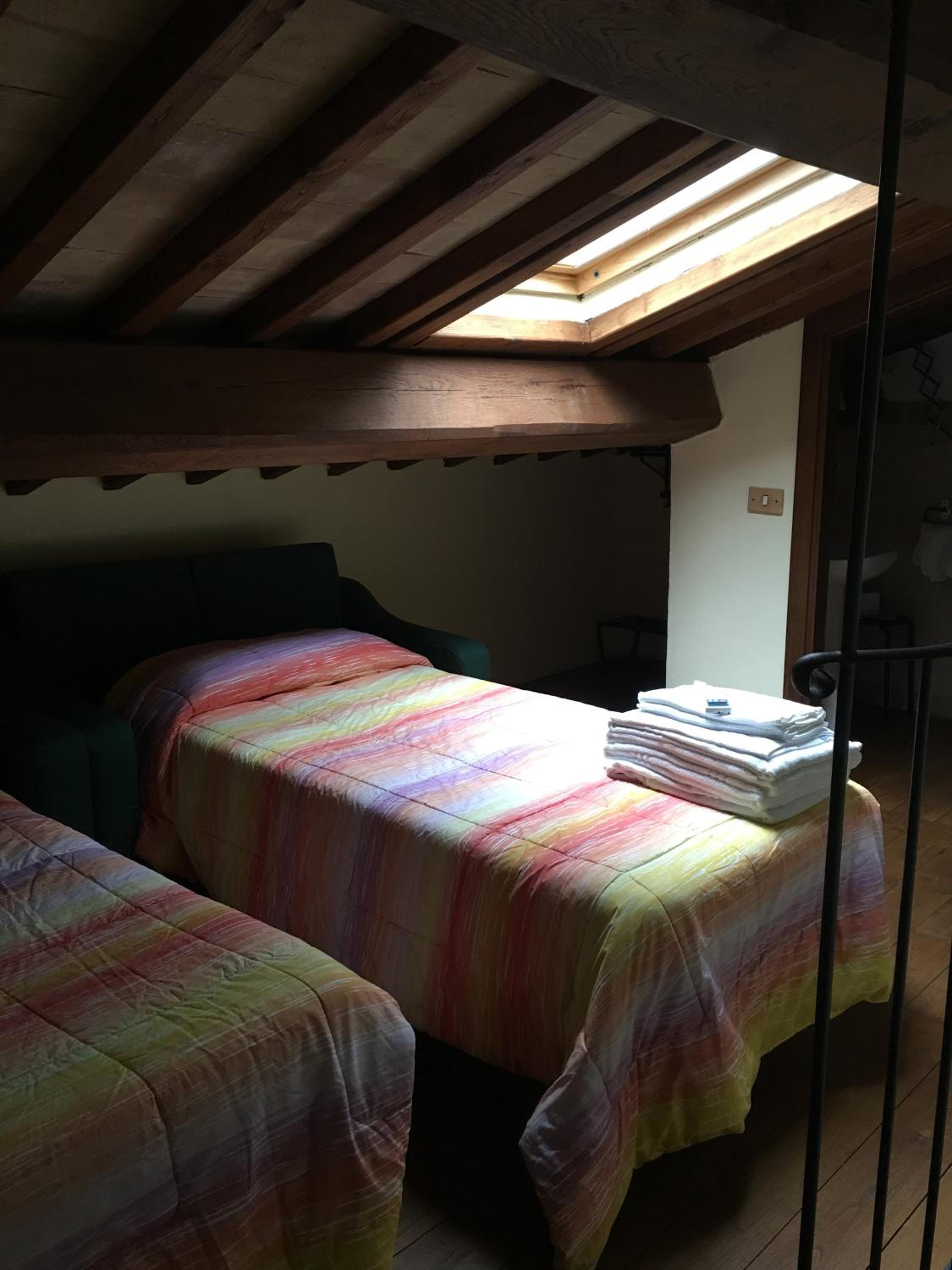 Photo 24
