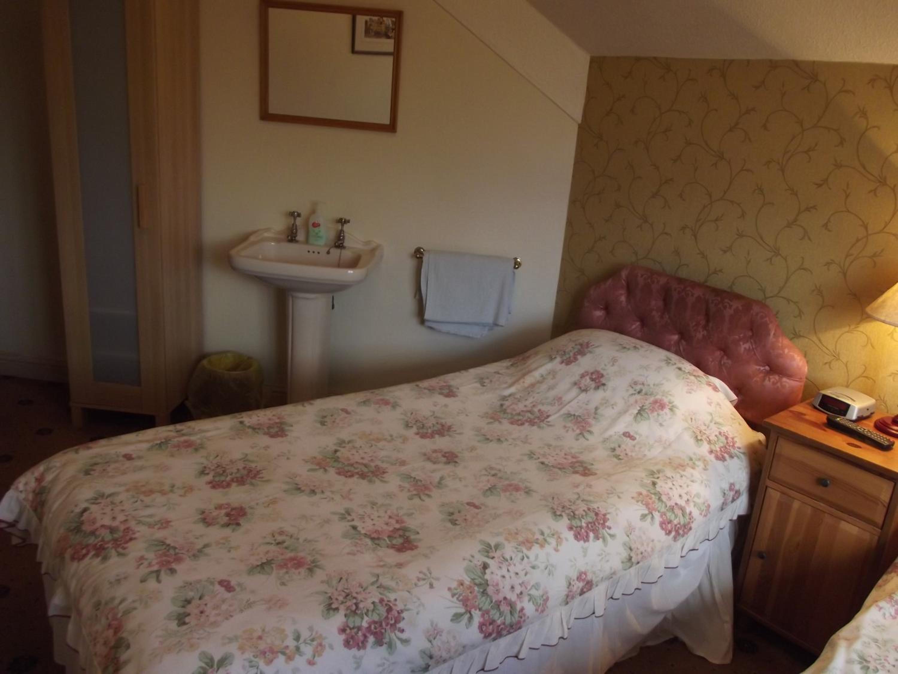 Oakfield Lodge Guest House Stockport