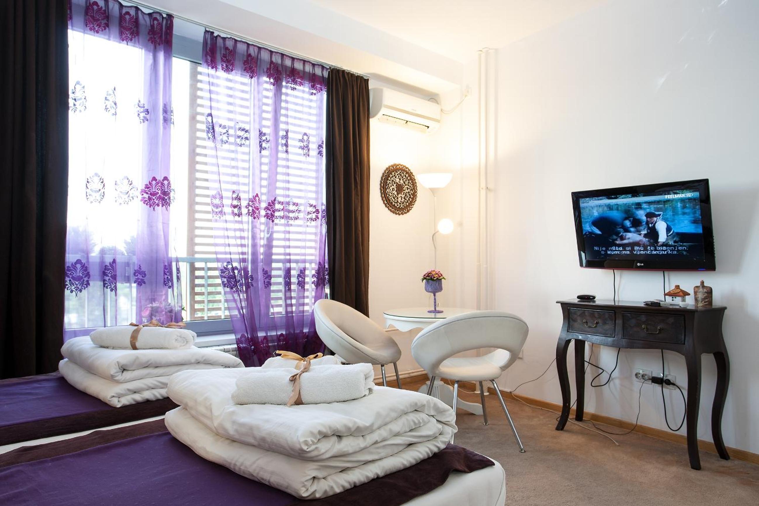 Belle Apartments-Elegance Apartments view 2